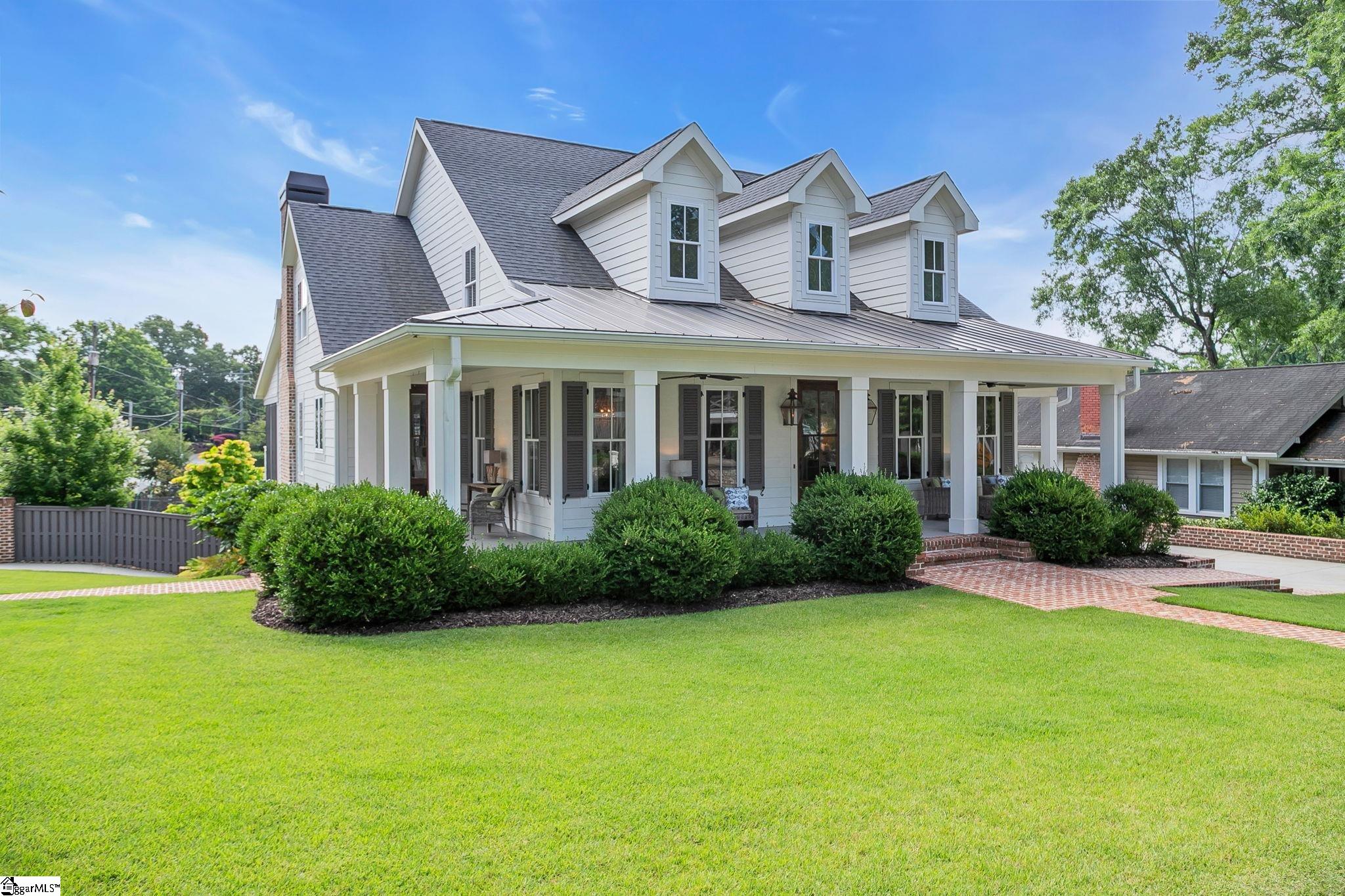 1 Waccamaw Avenue Greenville, SC 29605