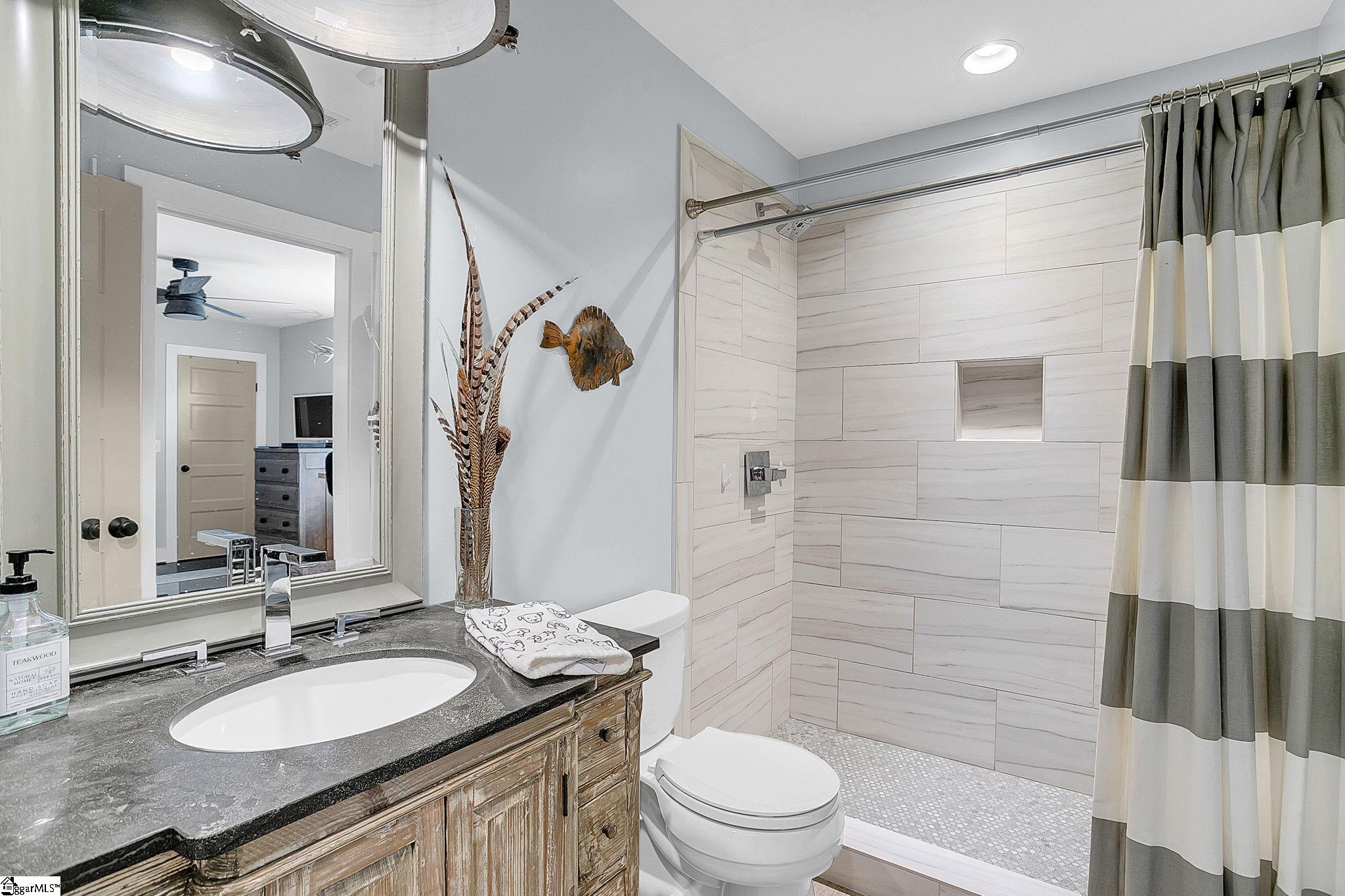 1 Waccamaw Avenue Greenville, SC 29605