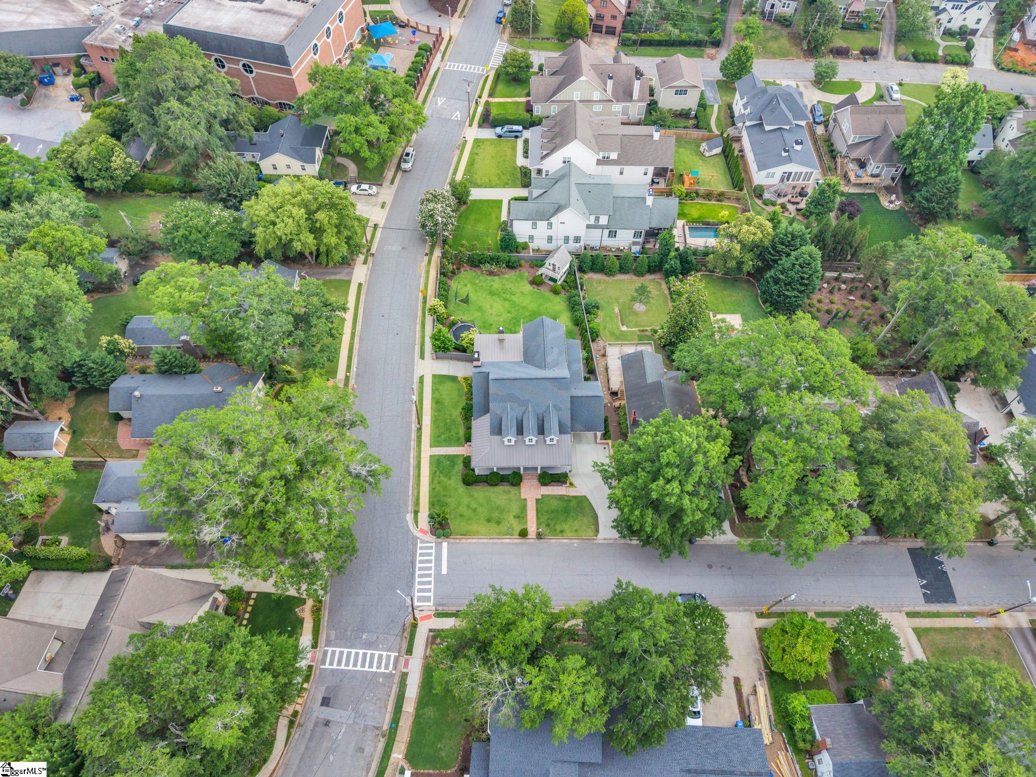 1 Waccamaw Avenue Greenville, SC 29605