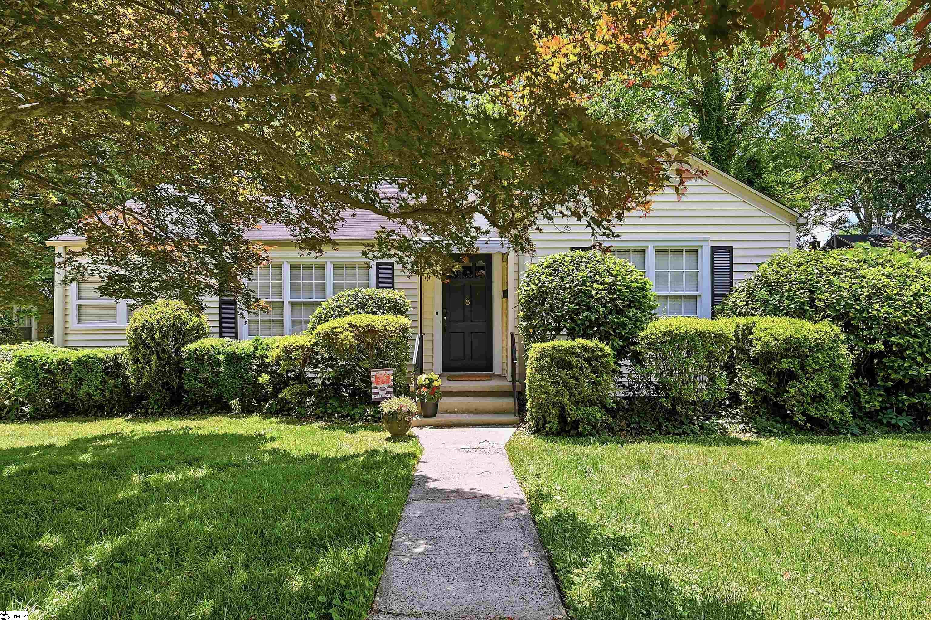 8 Northwood Avenue Greenville, SC 29609