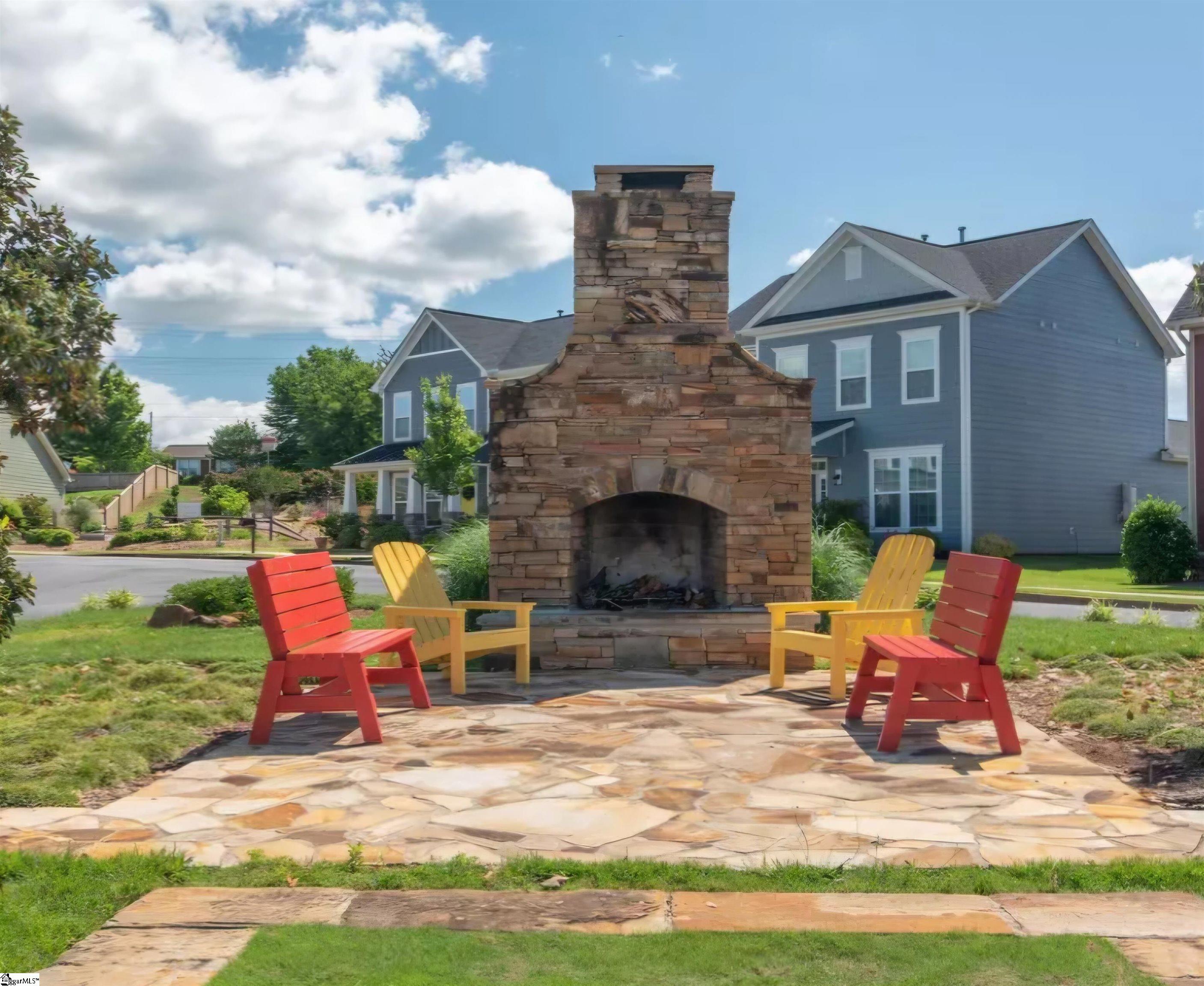 315 Glendon Street Greer, SC 29651