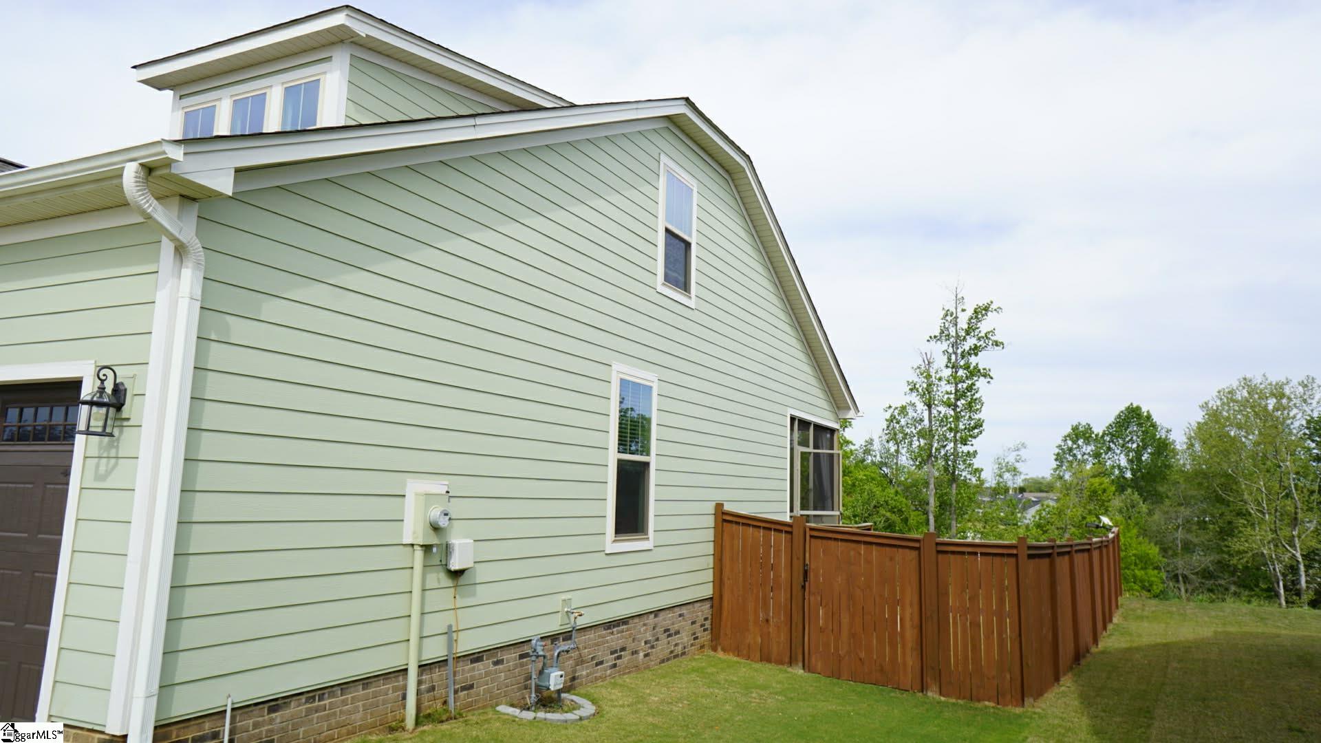 315 Glendon Street Greer, SC 29651
