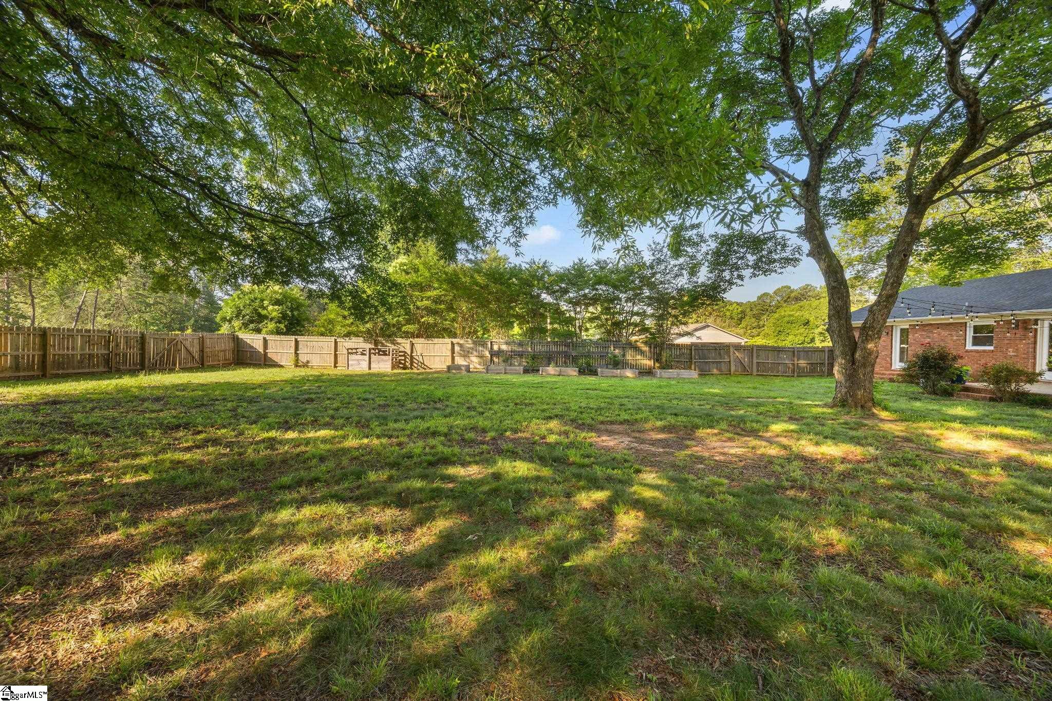 737 Lucerne Drive Spartanburg, SC 29302