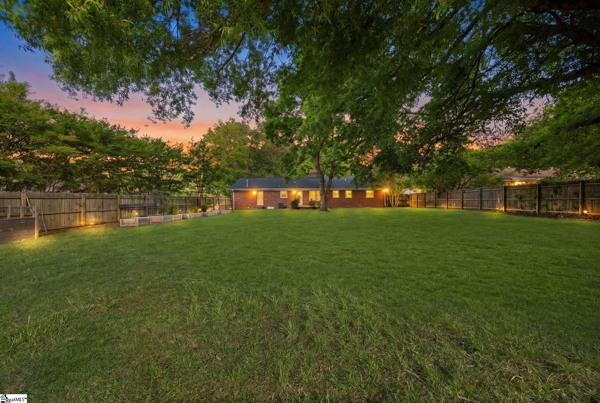 737 Lucerne Drive Spartanburg, SC 29302