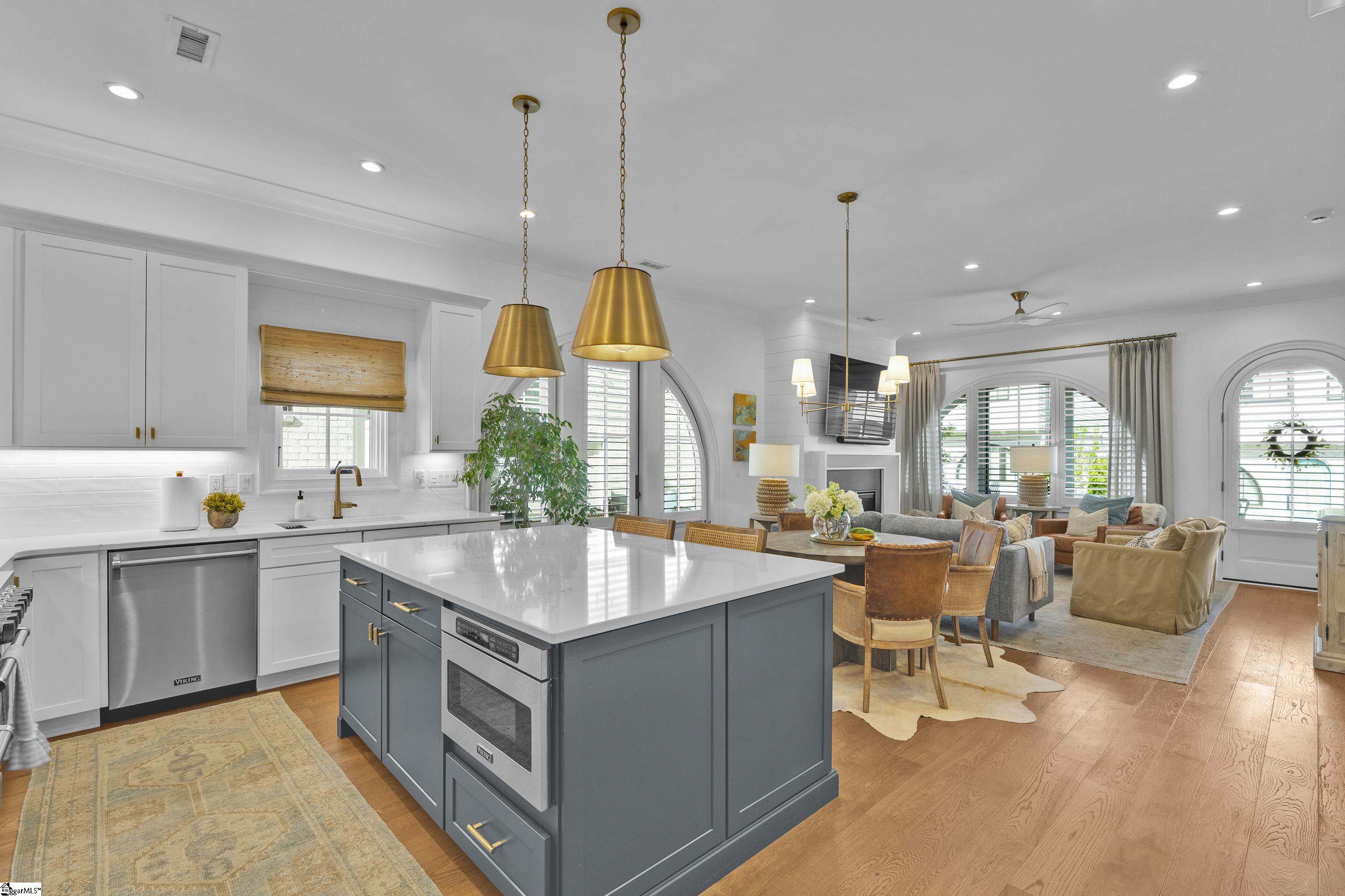 104 Graham Drive Greenville, SC 29615