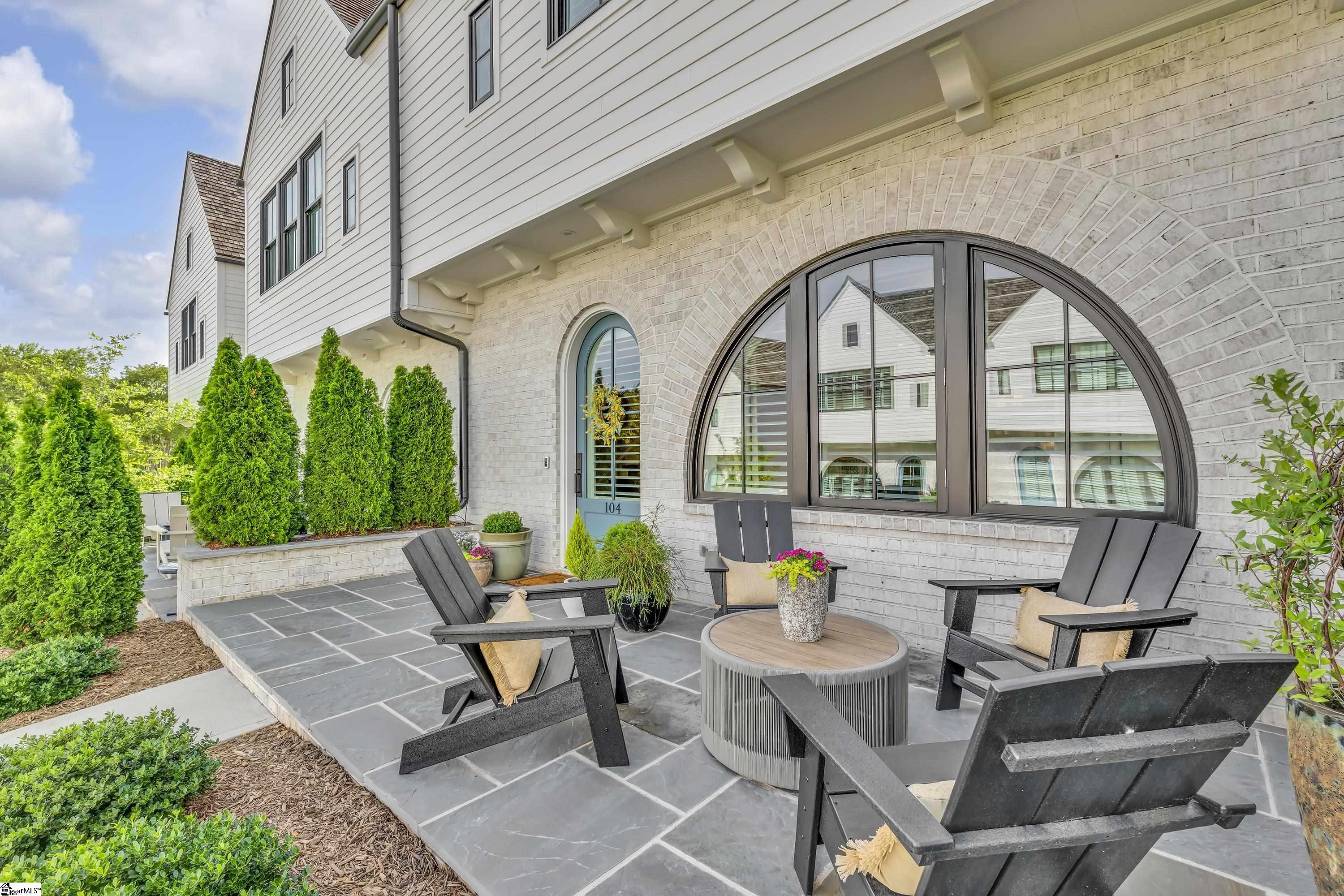 104 Graham Drive Greenville, SC 29615