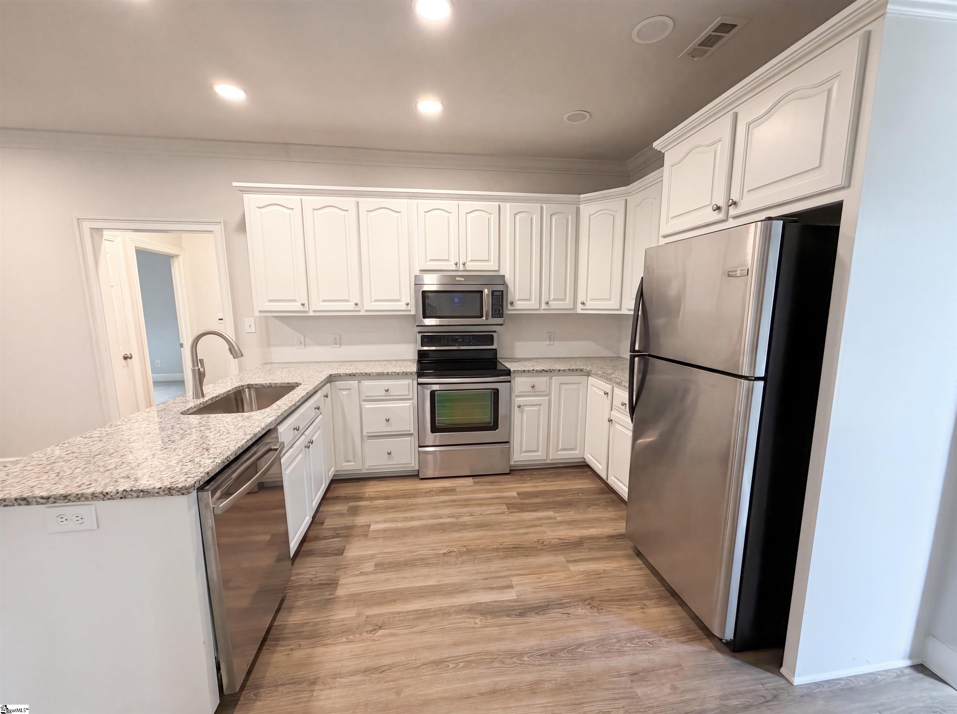 5 Windmill Way Greenville, SC 29615
