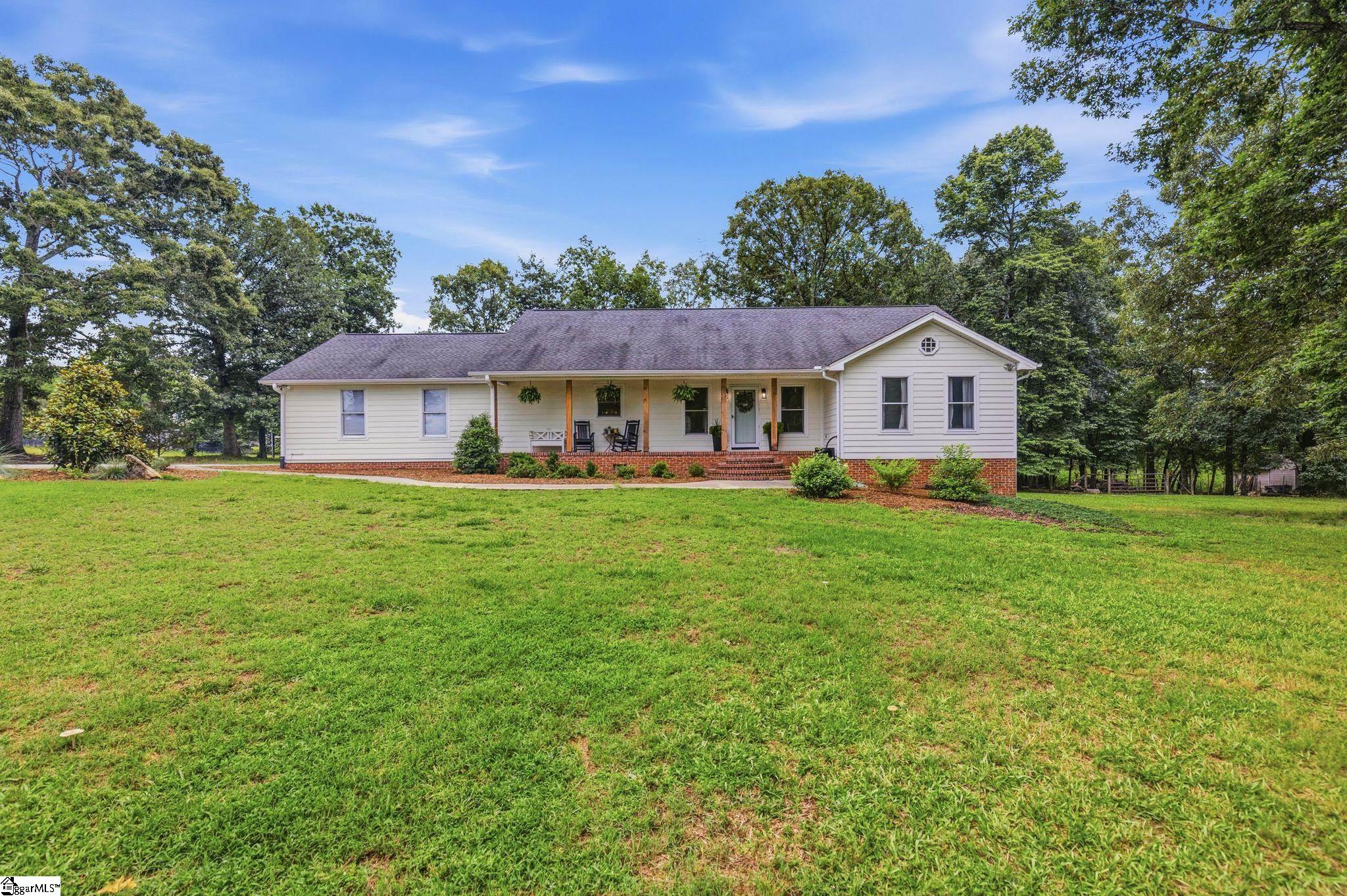 868 Bulls Road Taylors, SC 29687