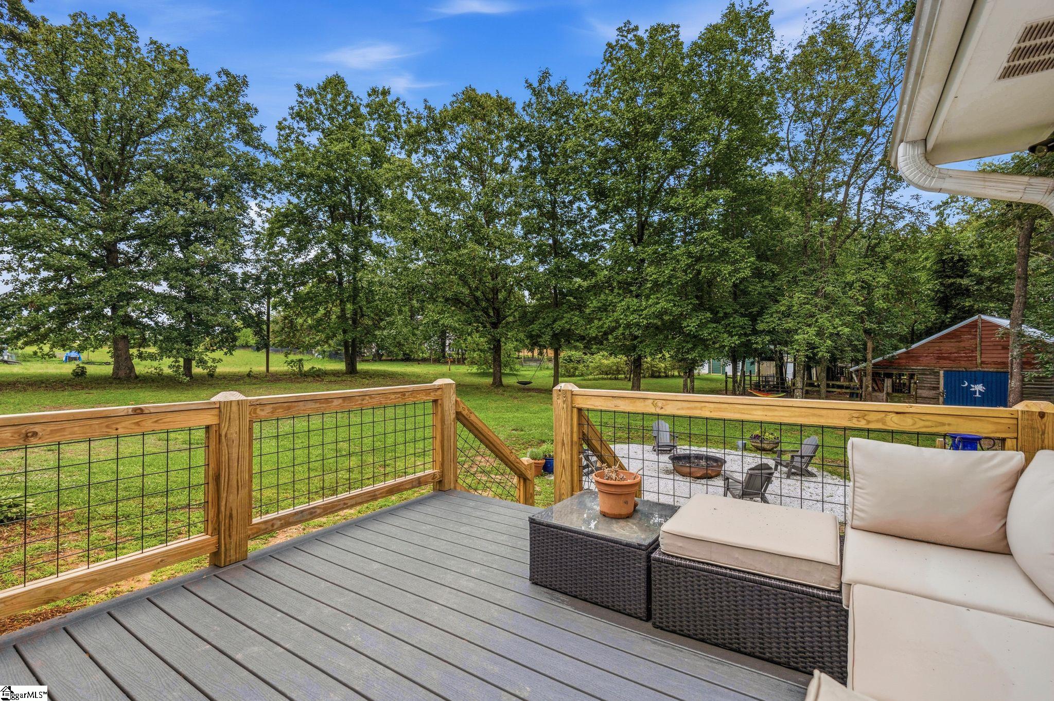 868 Bulls Road Taylors, SC 29687