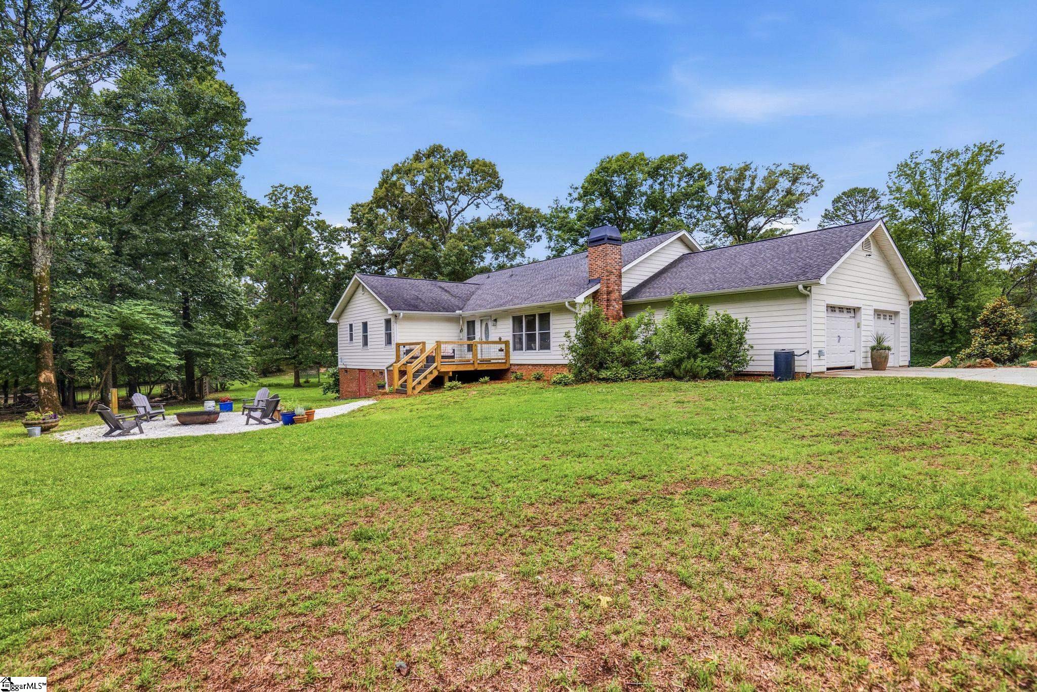 868 Bulls Road Taylors, SC 29687
