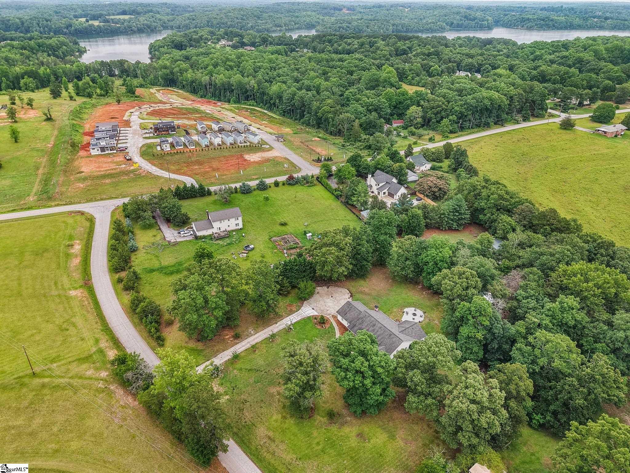 868 Bulls Road Taylors, SC 29687