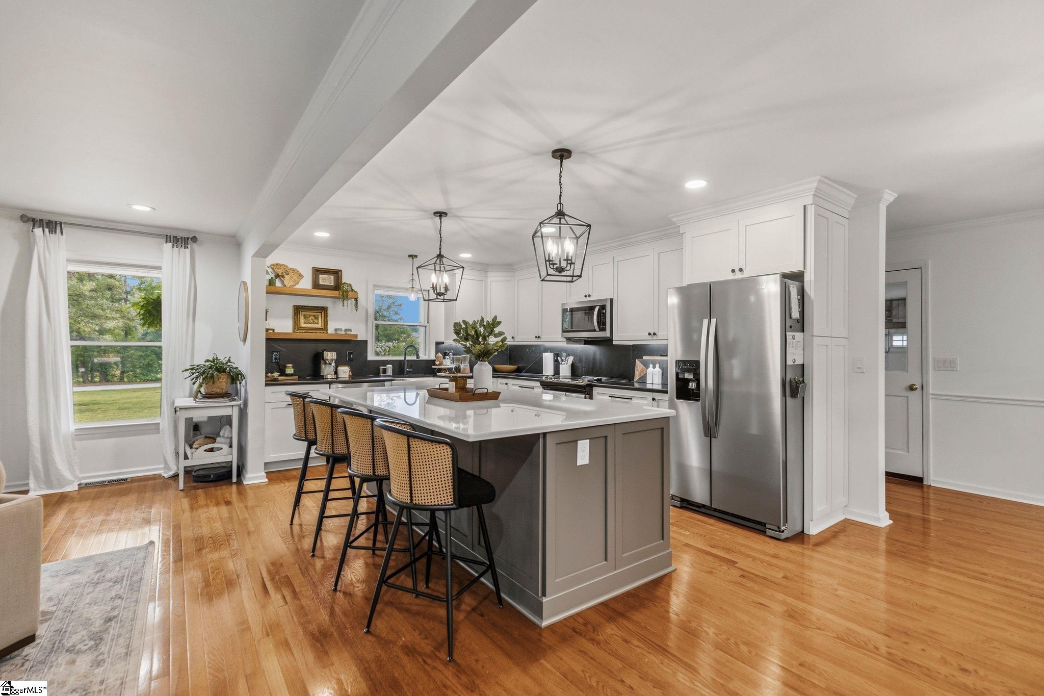 868 Bulls Road Taylors, SC 29687