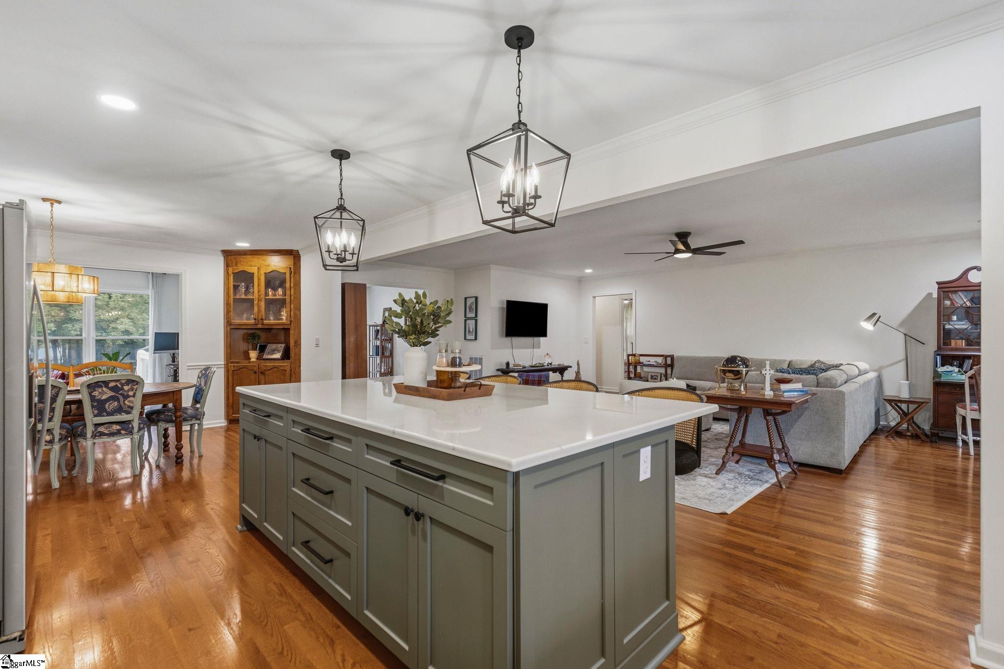 868 Bulls Road Taylors, SC 29687