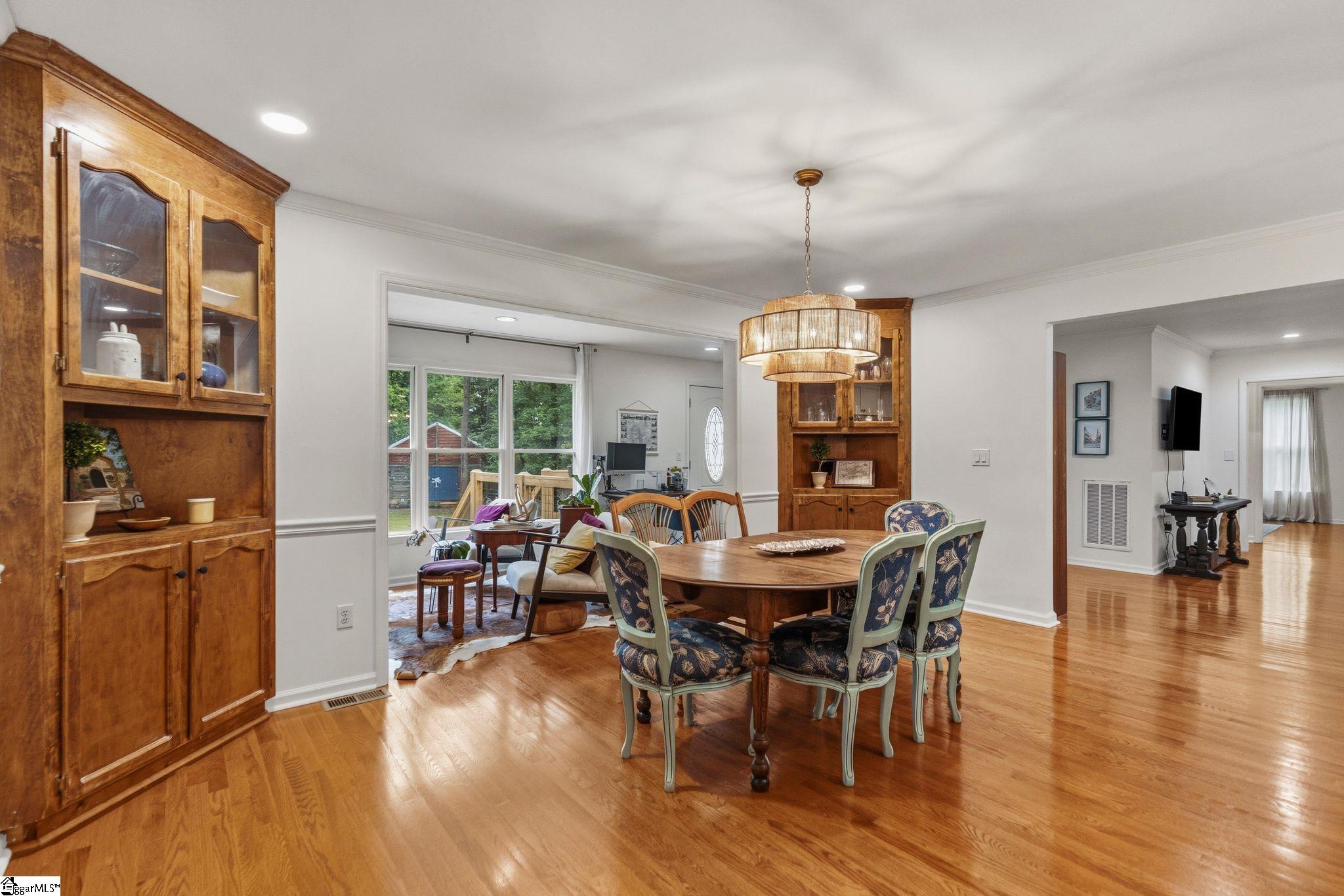 868 Bulls Road Taylors, SC 29687