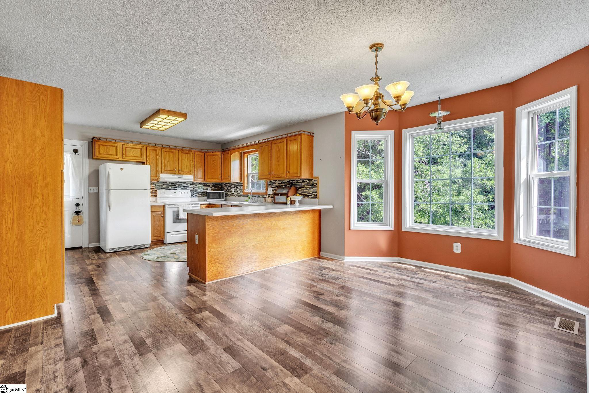424 Woodfield Drive Piedmont, SC 29673