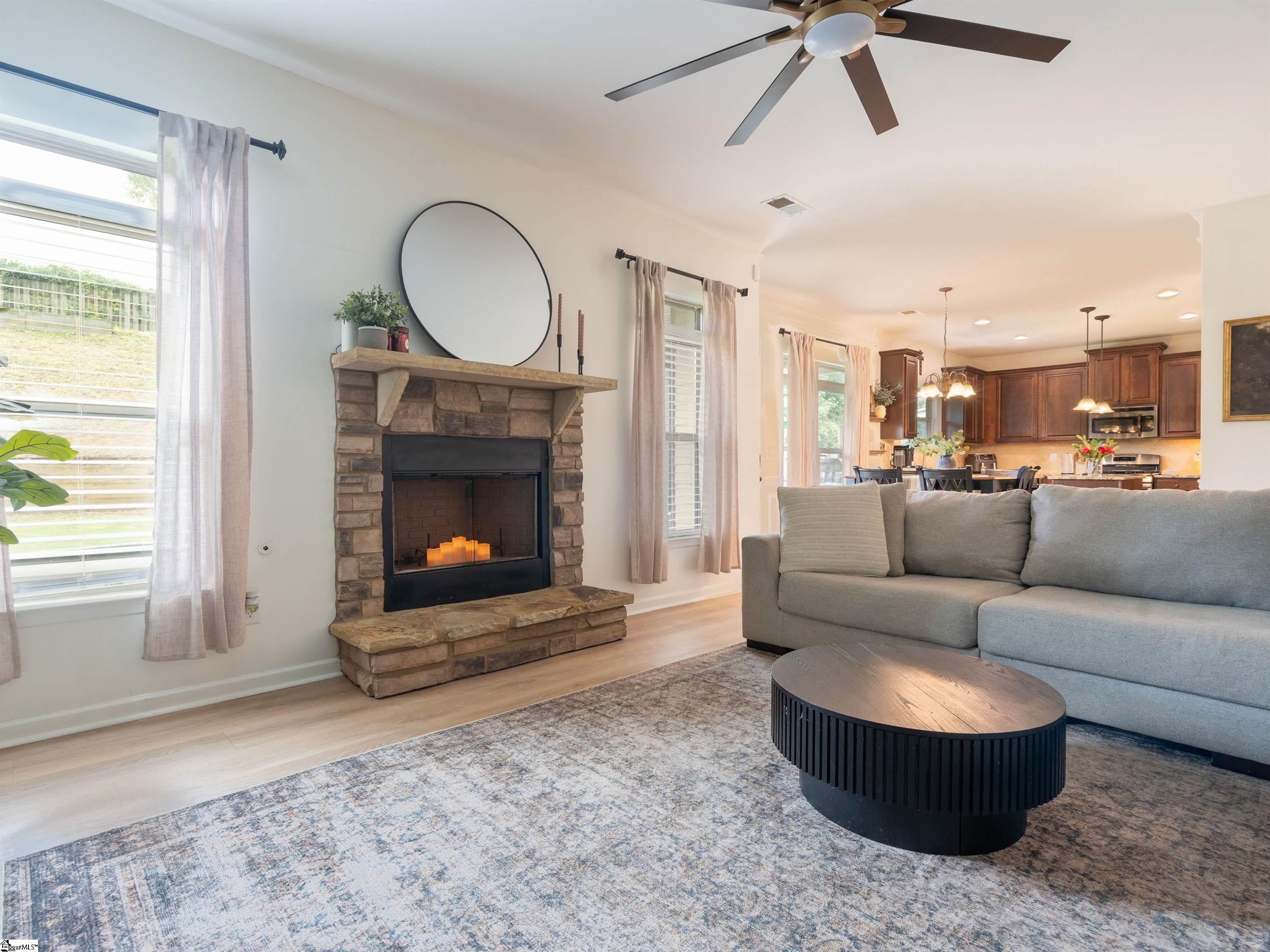 112 Border Avenue Simpsonville, SC 29680