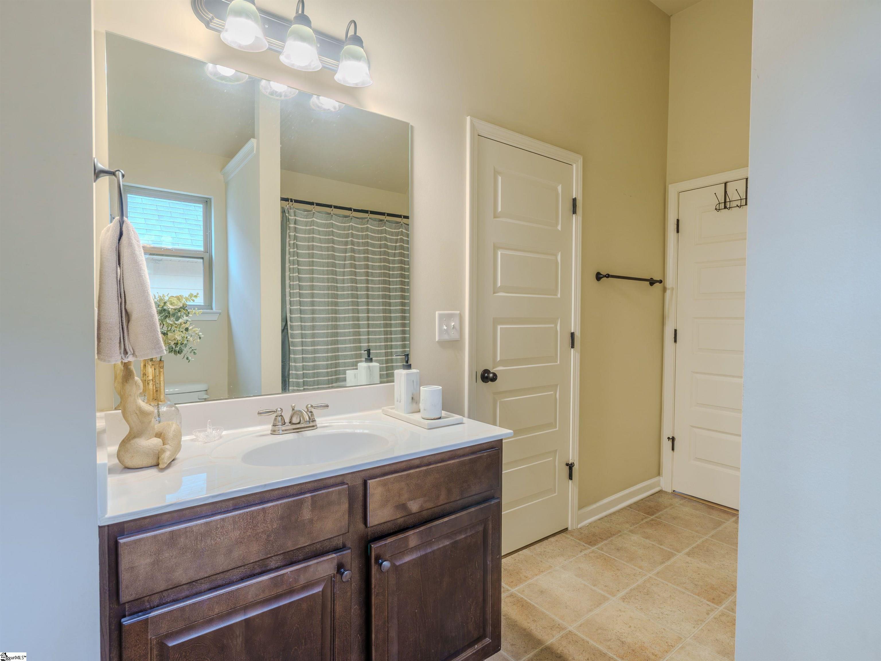 112 Border Avenue Simpsonville, SC 29680