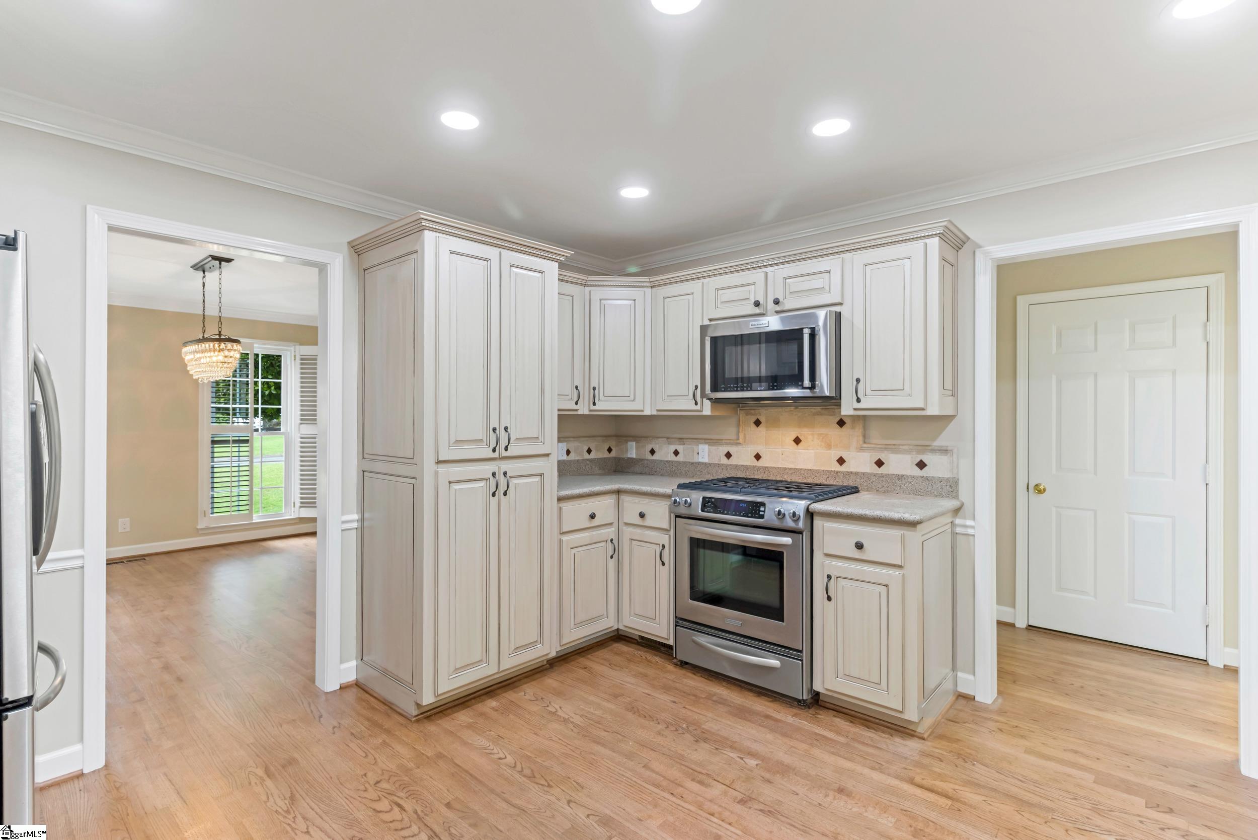 100 Moss Creek Court Greenville, SC 29609