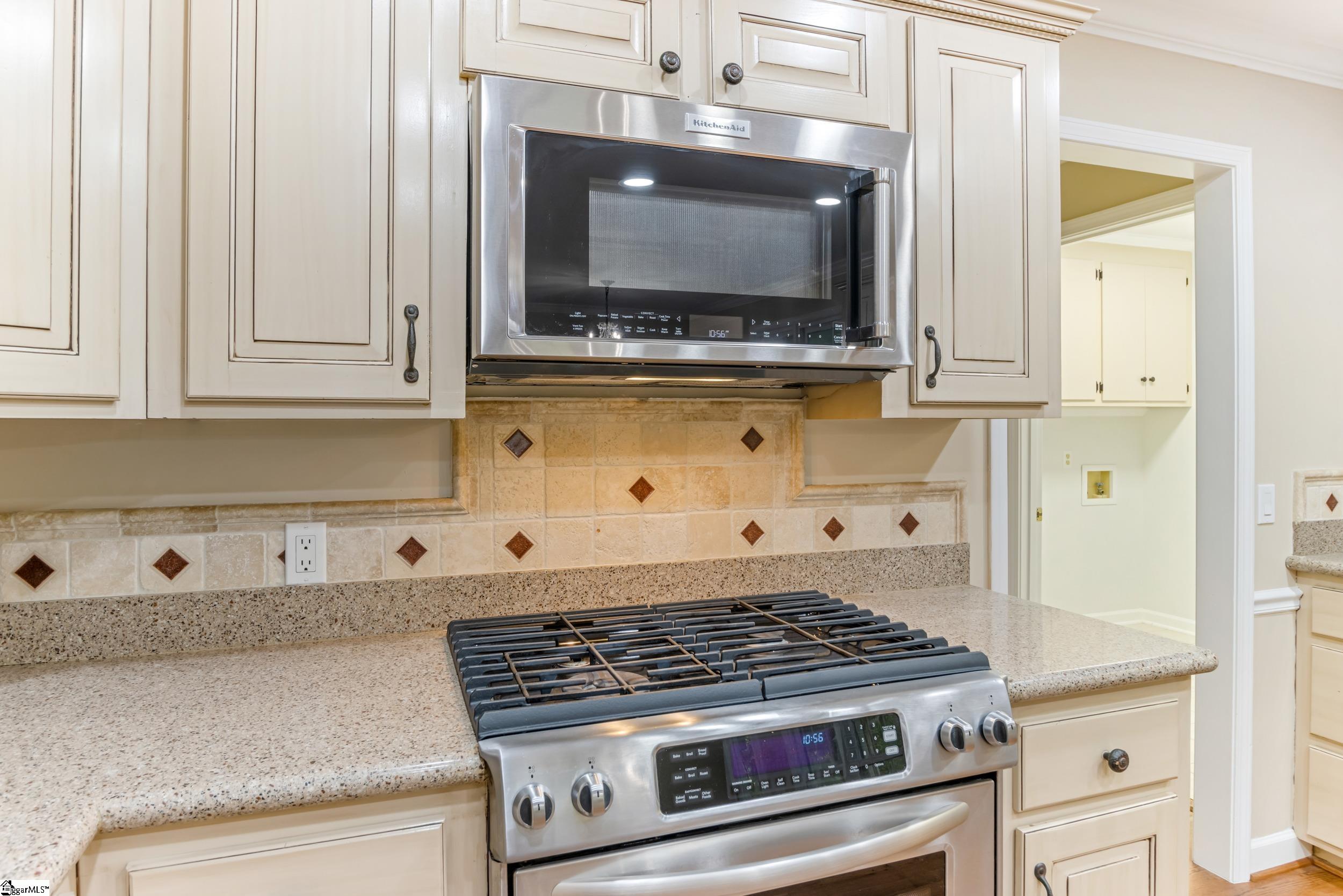 100 Moss Creek Court Greenville, SC 29609