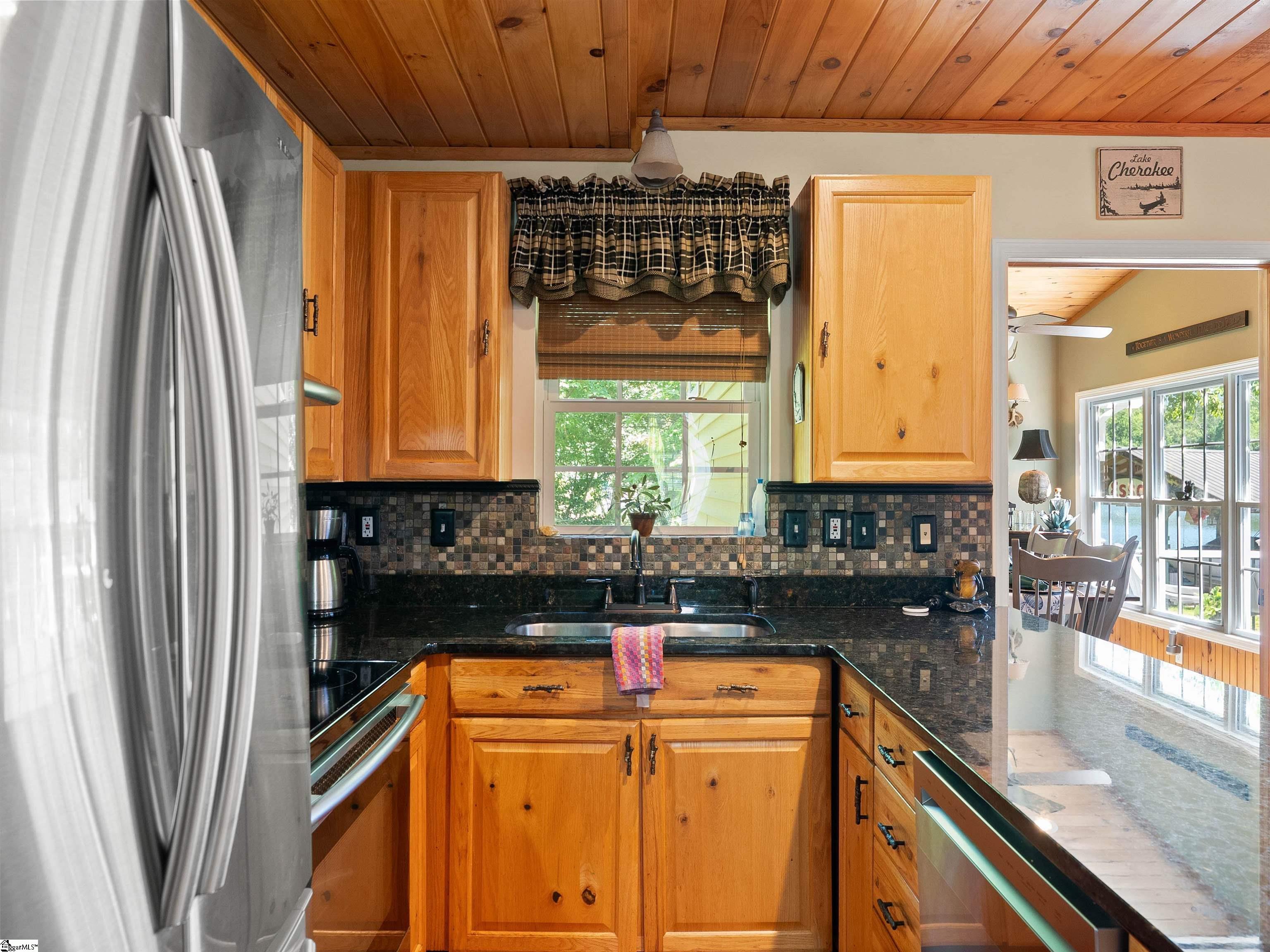 339 Jumping Branch Road Tamassee, SC 29686