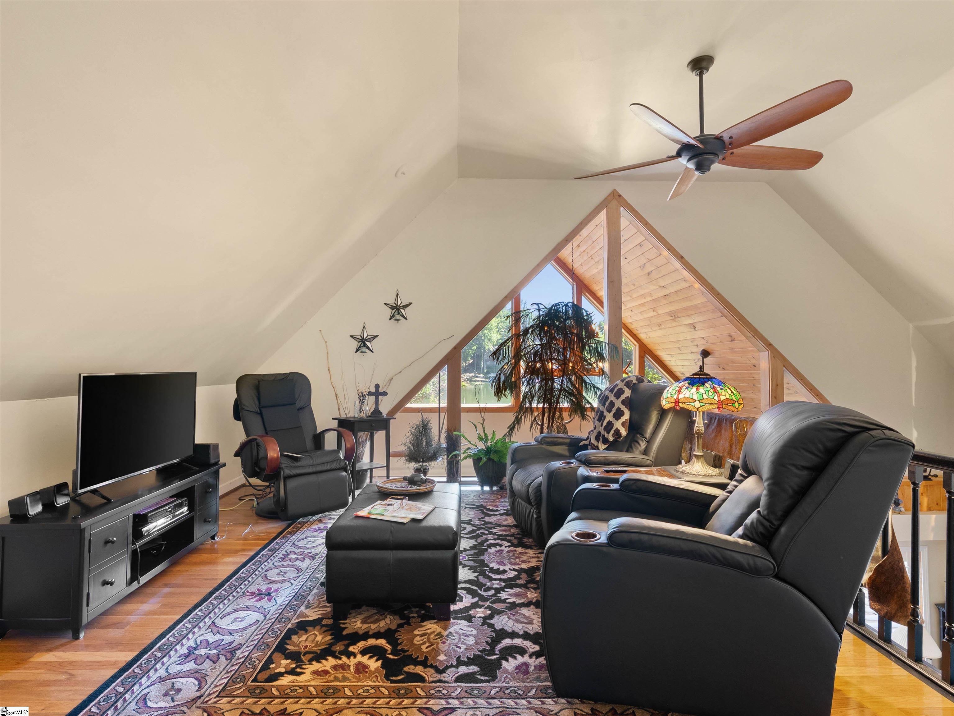 339 Jumping Branch Road Tamassee, SC 29686