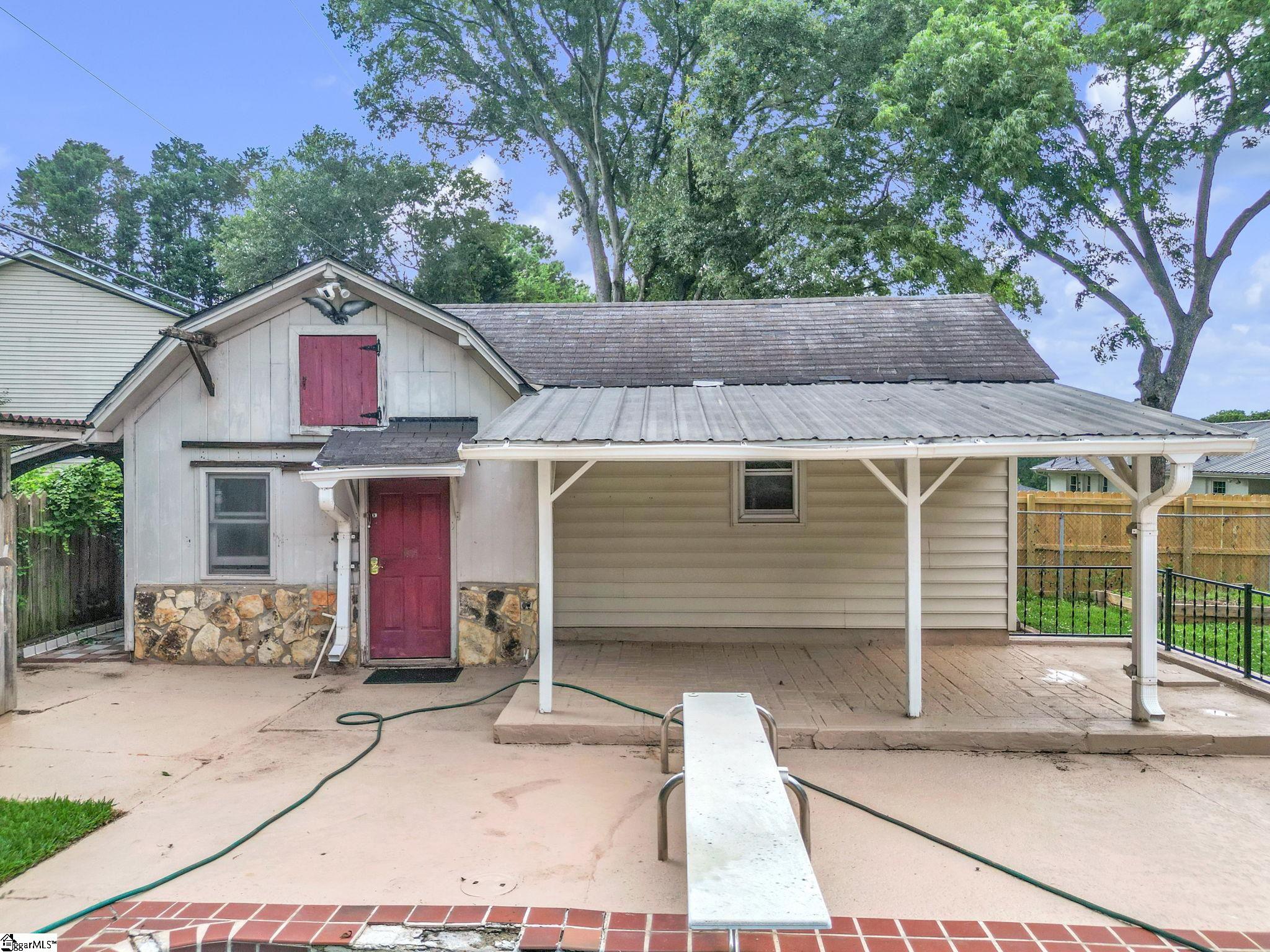 215 Timber Lane Anderson, SC 29621