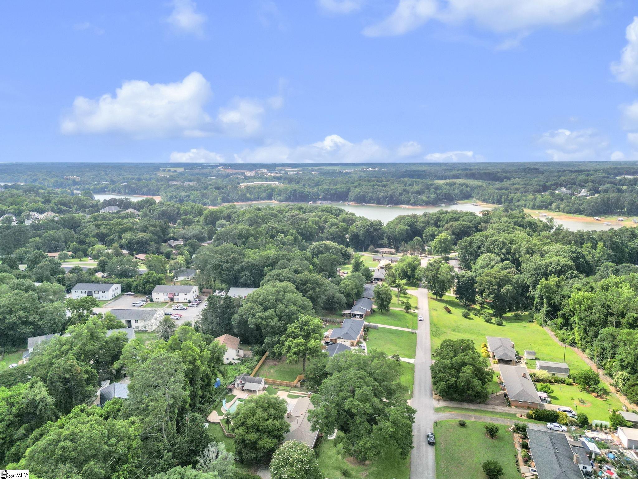 215 Timber Lane Anderson, SC 29621
