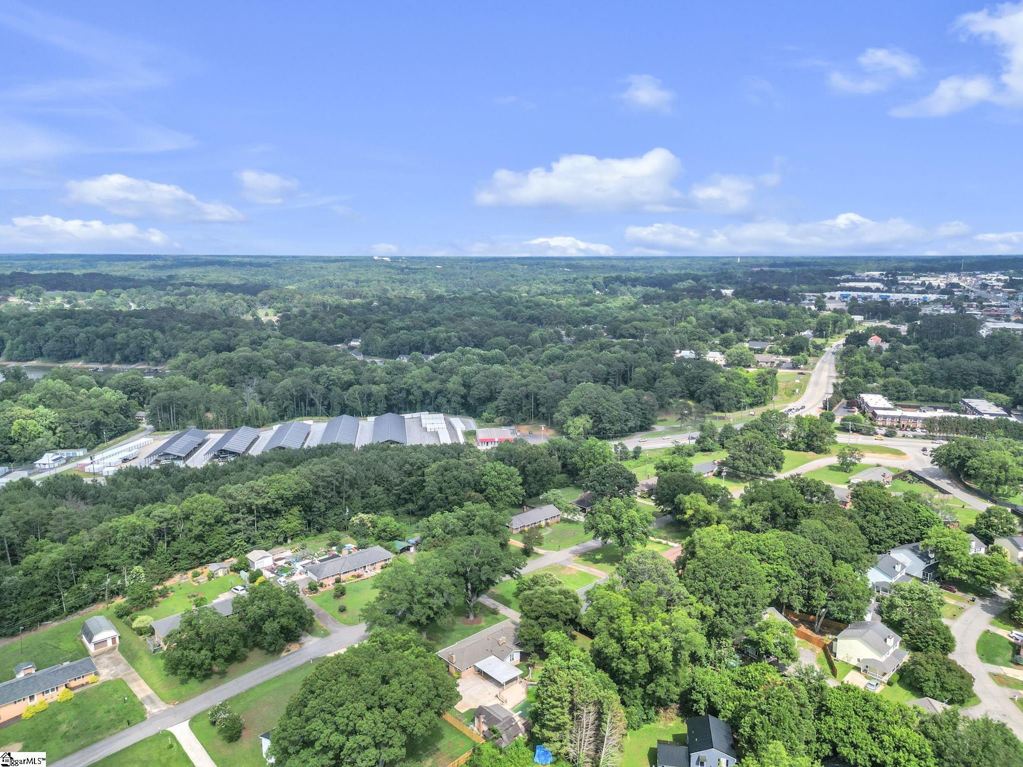 215 Timber Lane Anderson, SC 29621