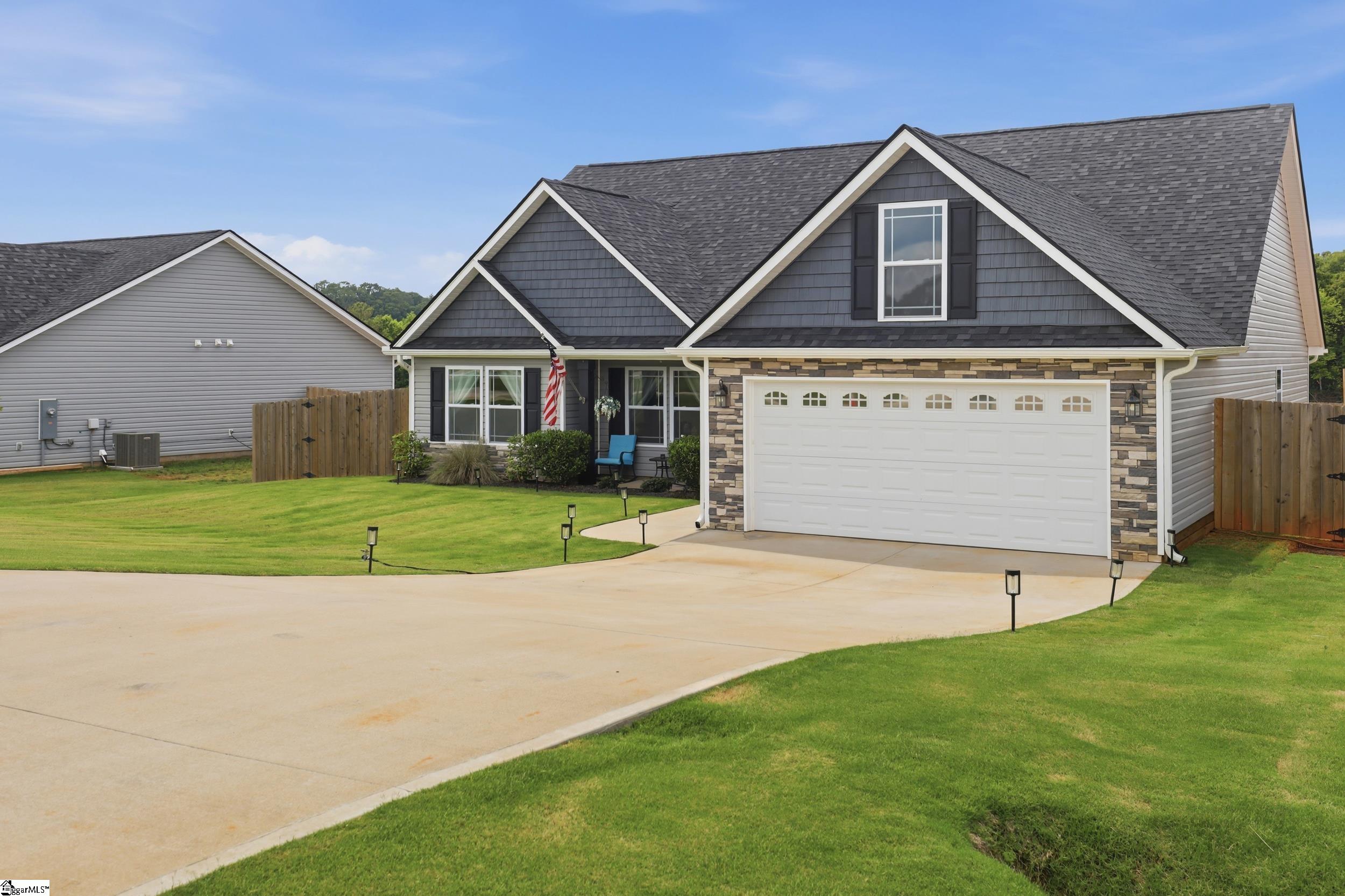246 R C Thompson Road Chesnee, SC 29323