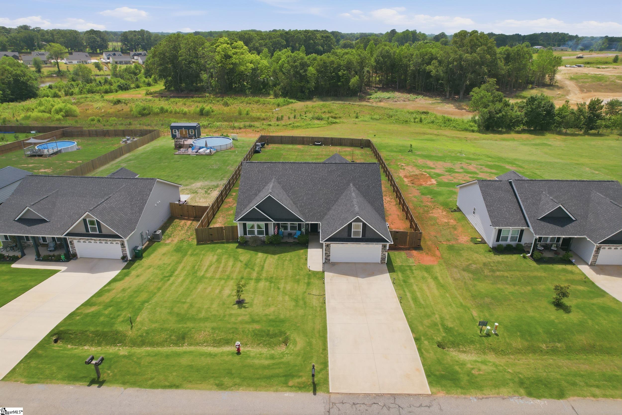 246 R C Thompson Road Chesnee, SC 29323