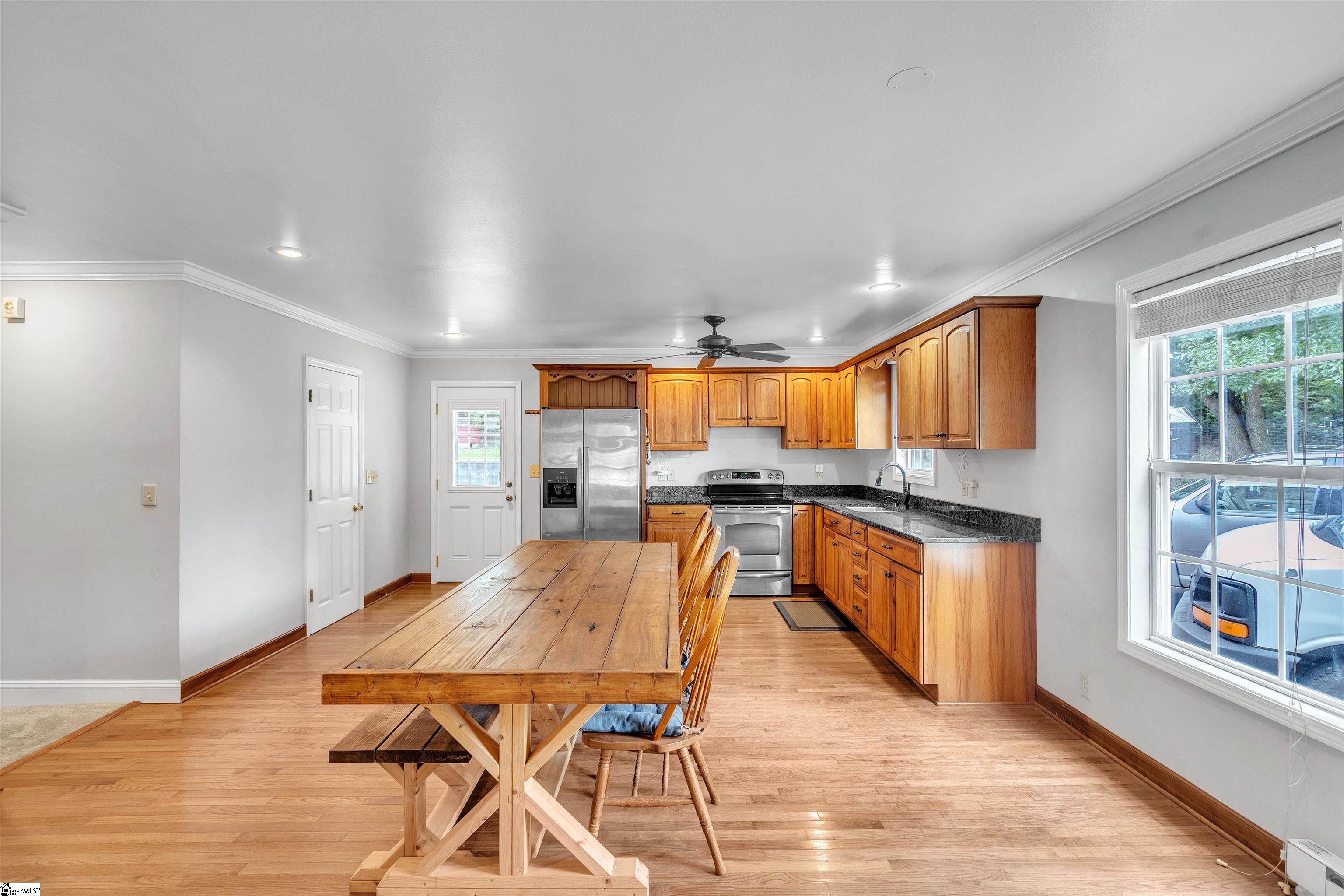 8 Spring Street Piedmont, SC 29673