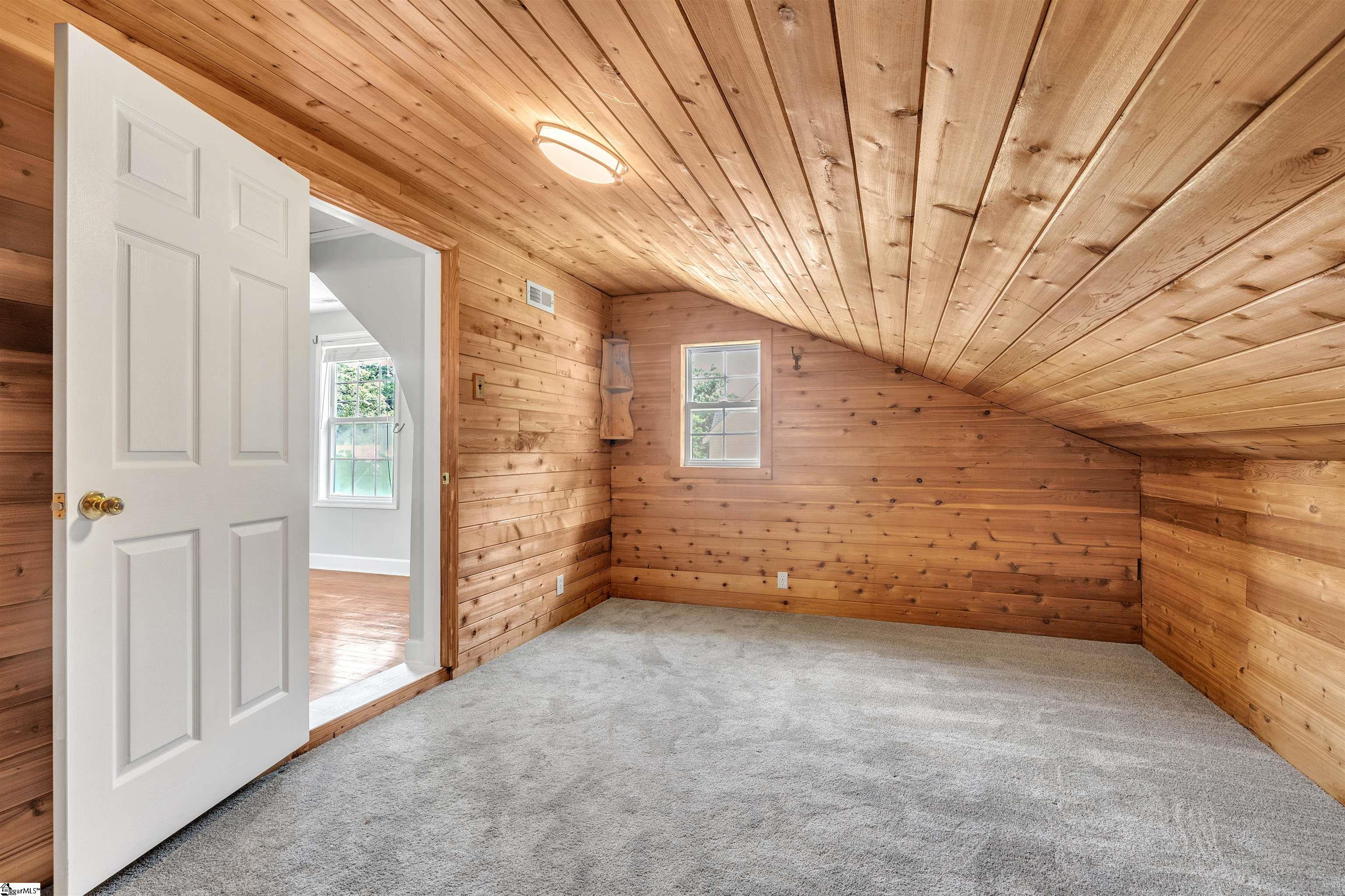 8 Spring Street Piedmont, SC 29673
