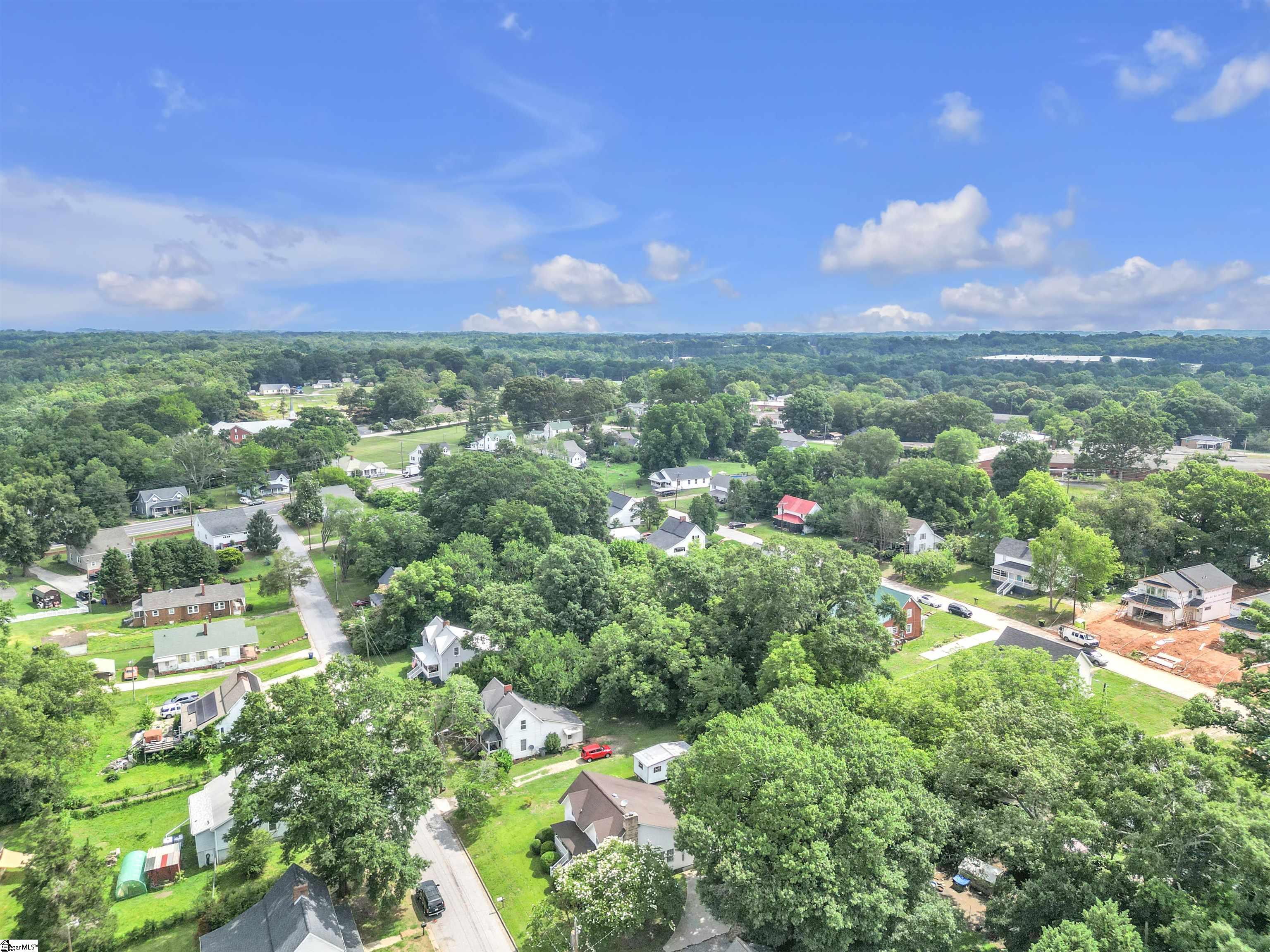 8 Spring Street Piedmont, SC 29673