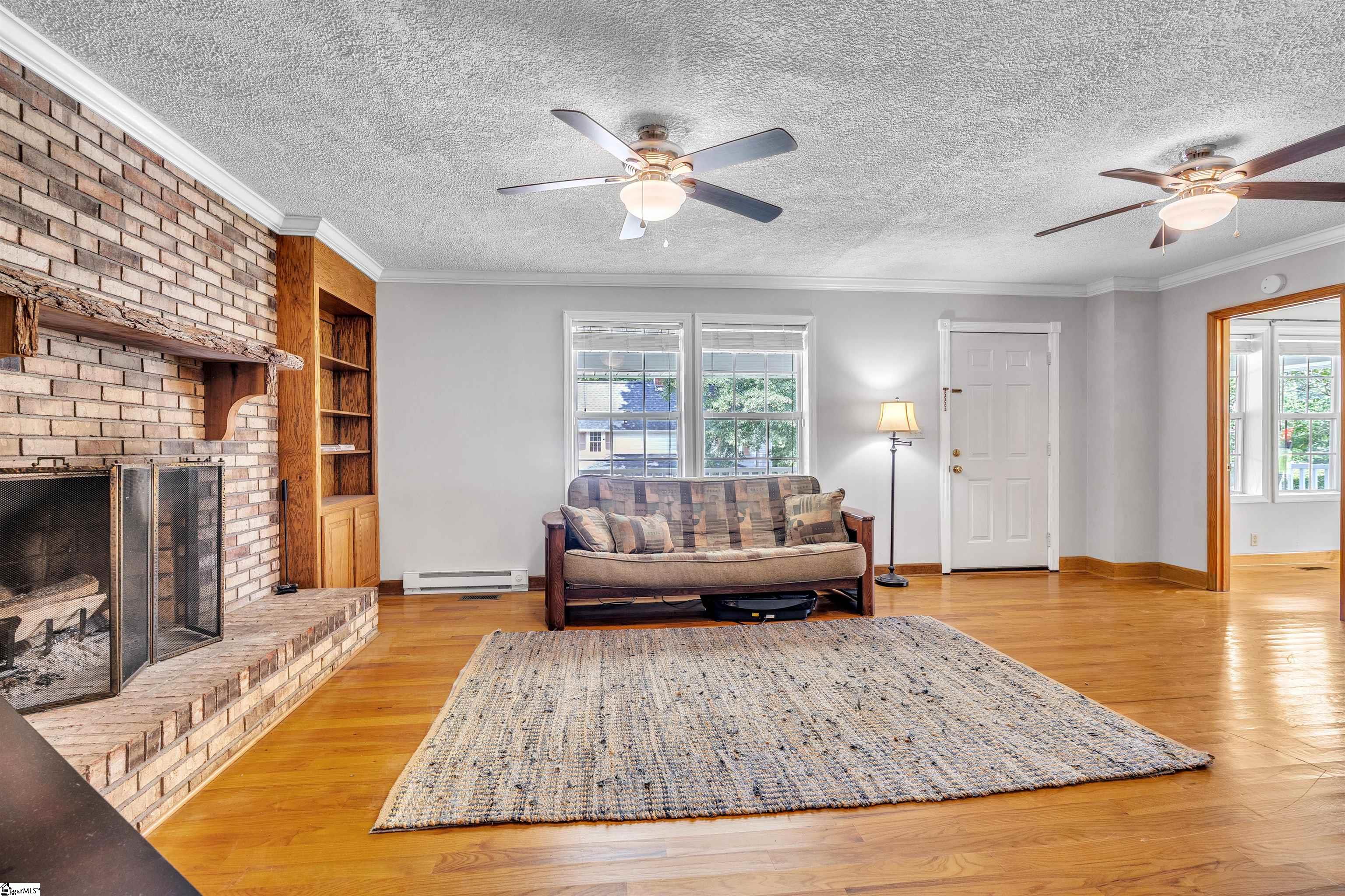 8 Spring Street Piedmont, SC 29673
