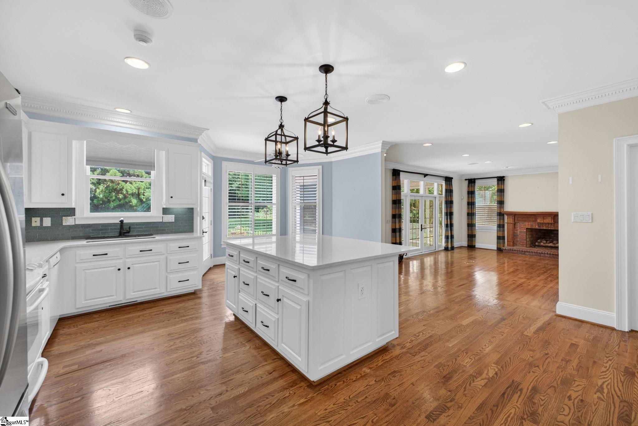 230 Kilgore Circle Simpsonville, SC 29681