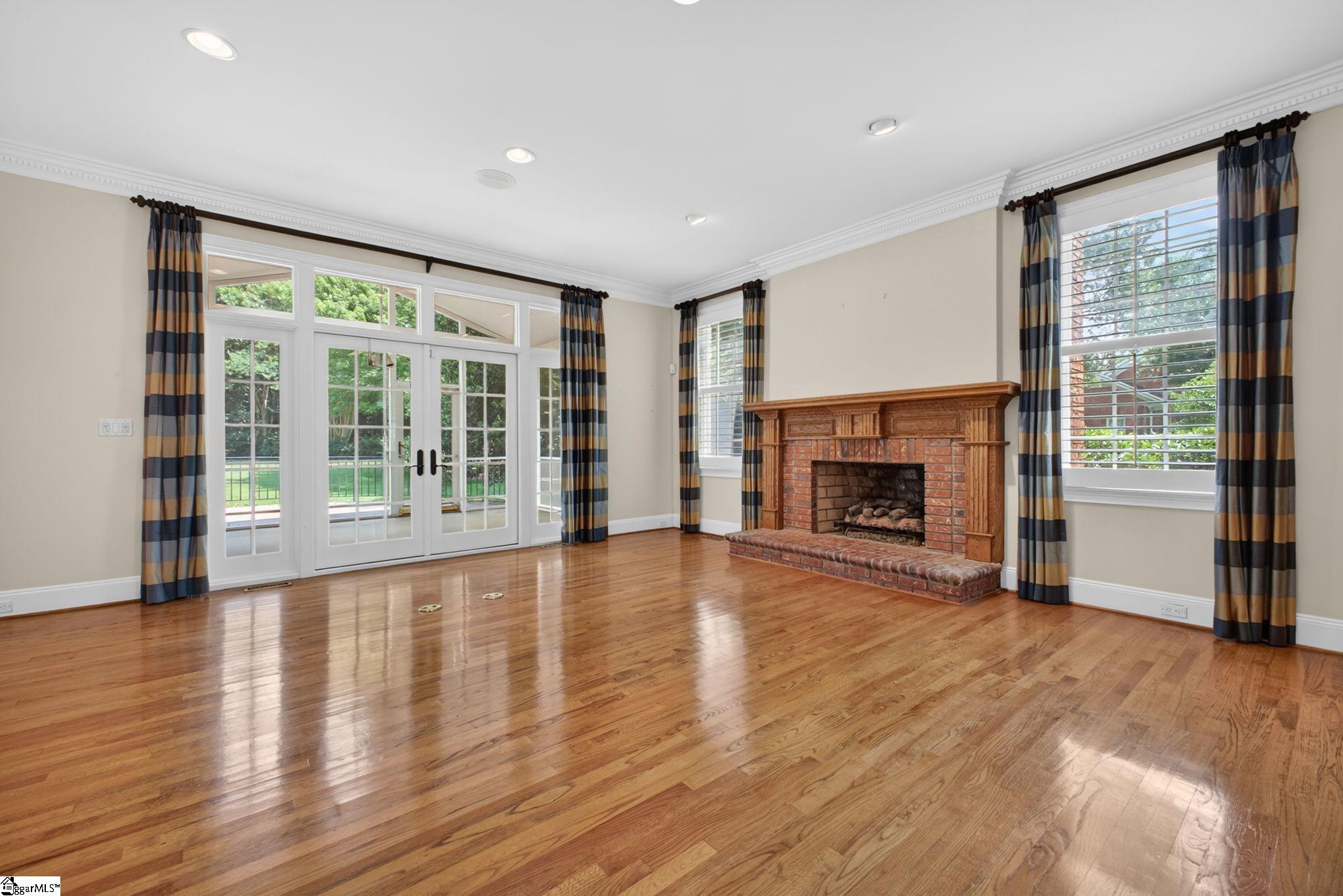 230 Kilgore Circle Simpsonville, SC 29681