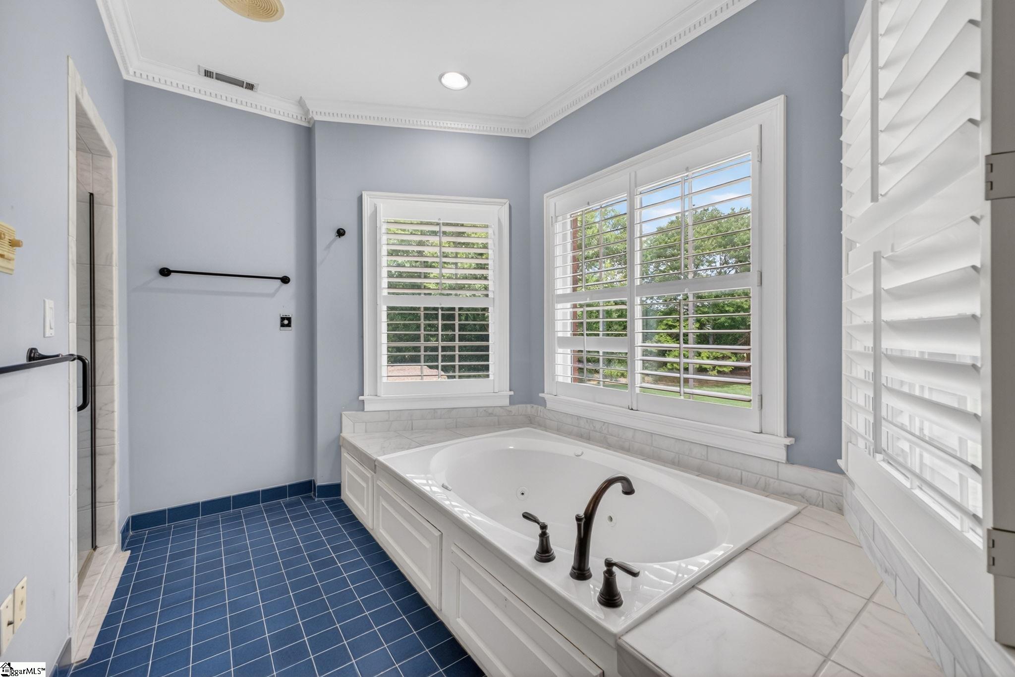 230 Kilgore Circle Simpsonville, SC 29681
