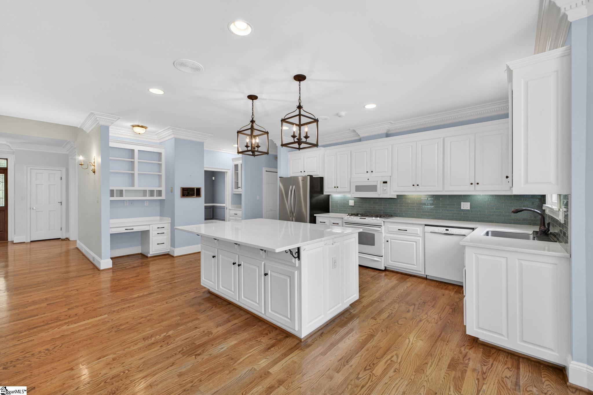 230 Kilgore Circle Simpsonville, SC 29681