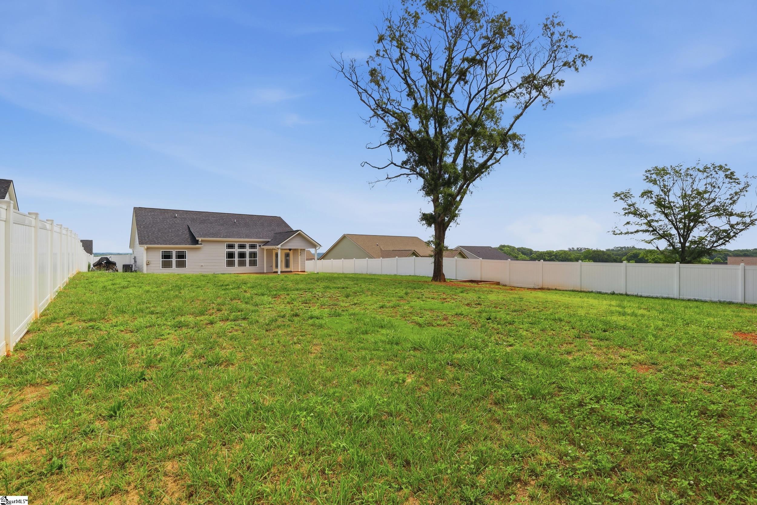 513 Fairlead Lane Chesnee, SC 29323