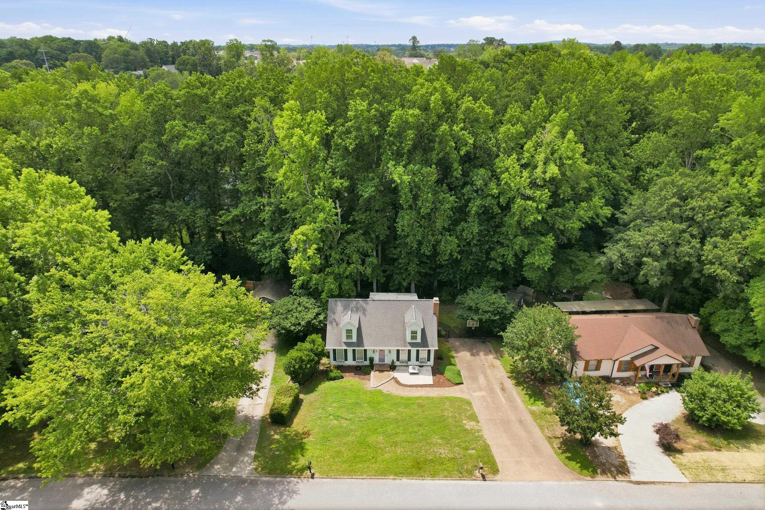106 Buckingham Way Taylors, SC 29687
