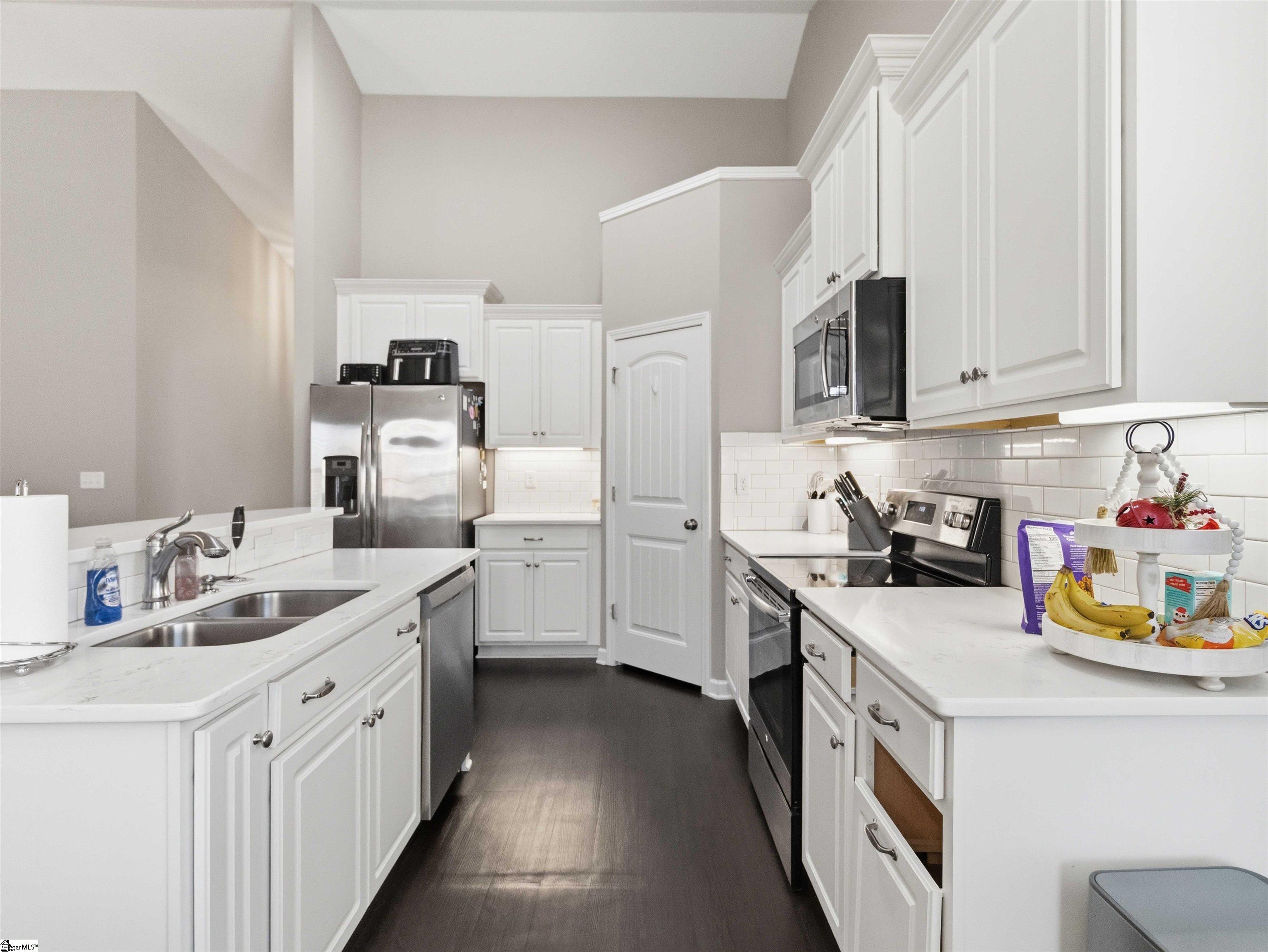 157 W Pyrenees Drive Lyman, SC 29365