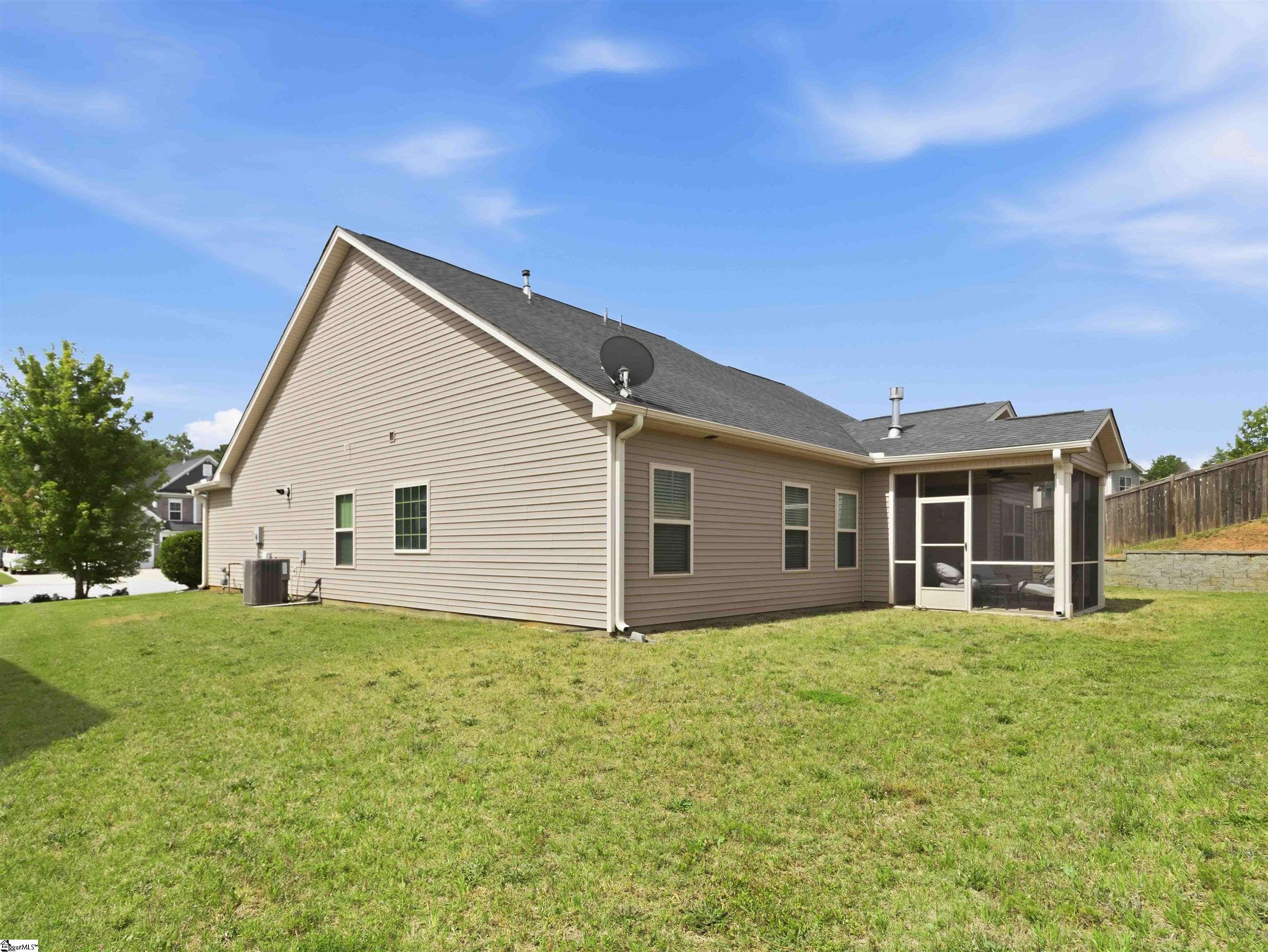 157 W Pyrenees Drive Lyman, SC 29365