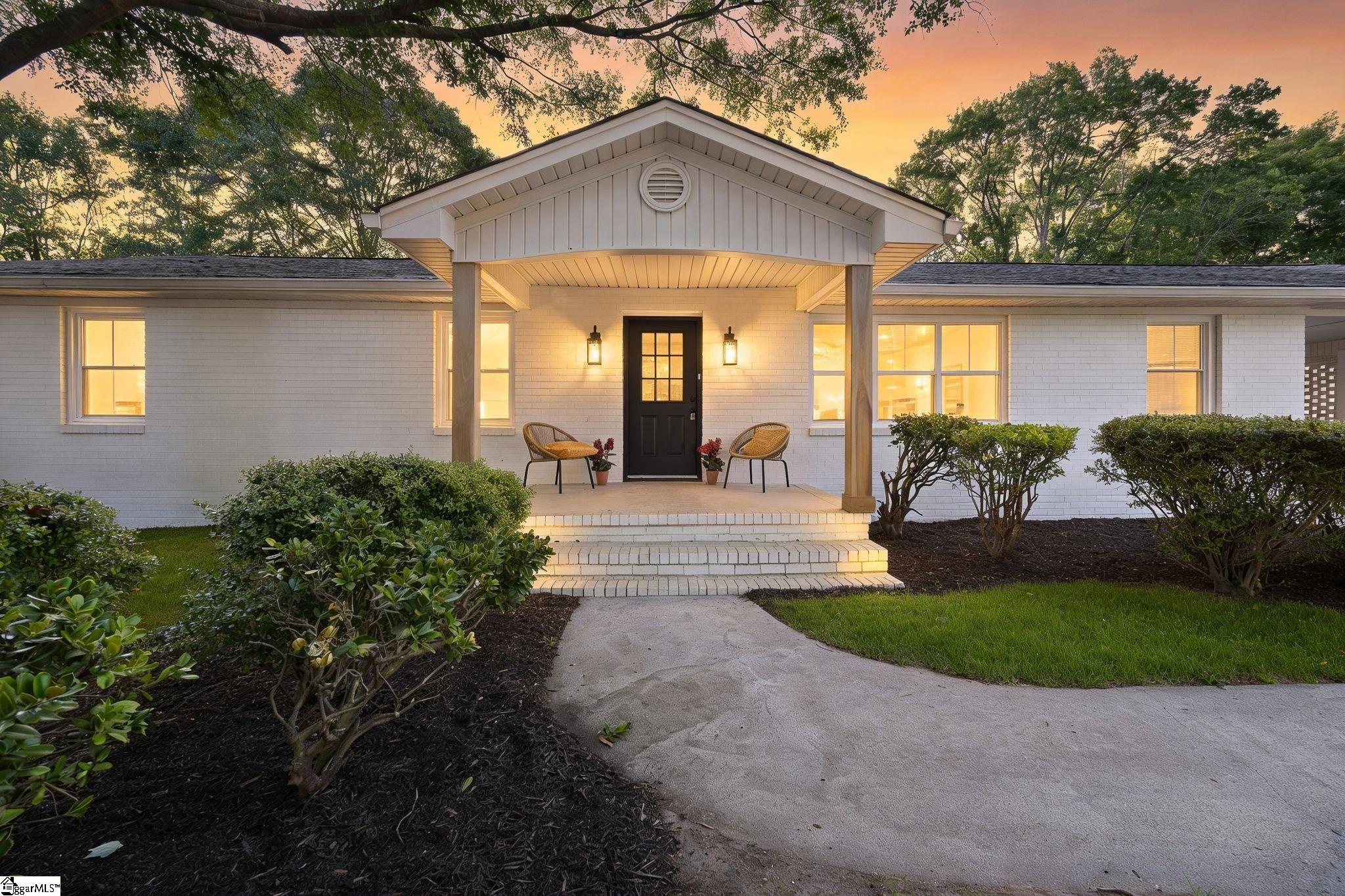 406 Rollingreen Road Greenville, SC 29615