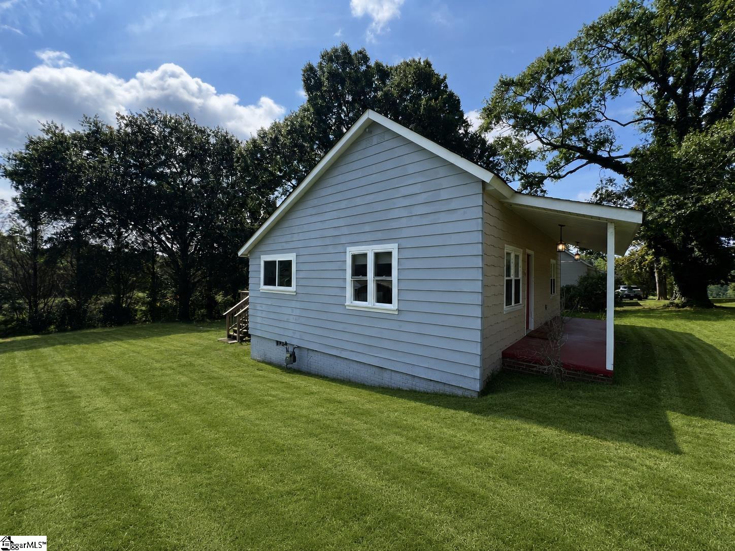 115 E Beattie Street Liberty, SC 29657