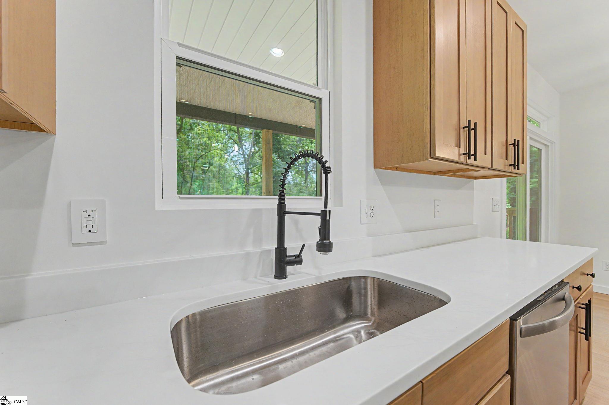 3388 E Croft Circle Spartanburg, SC 29302