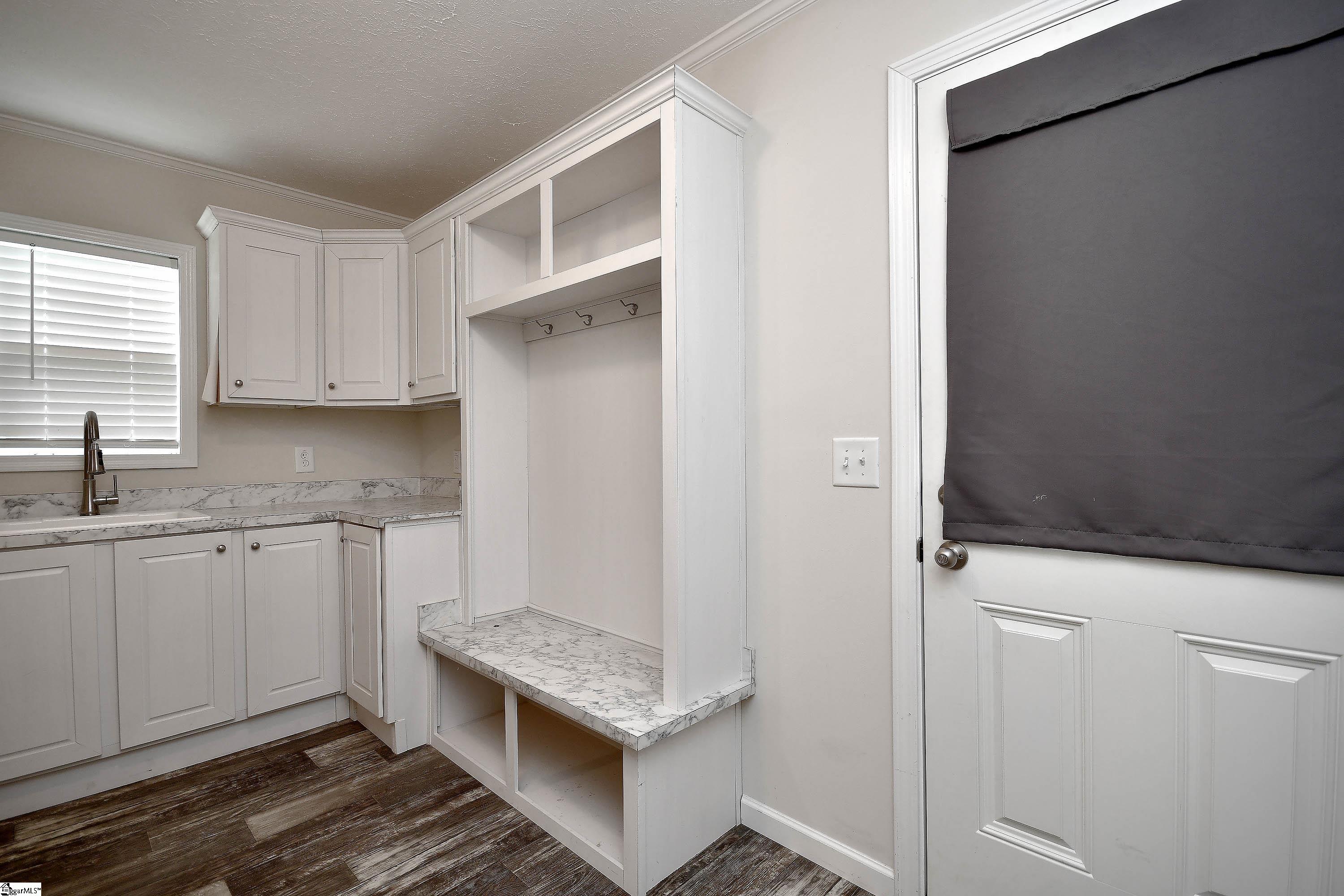 5 Charles Street Greenville, SC 29611
