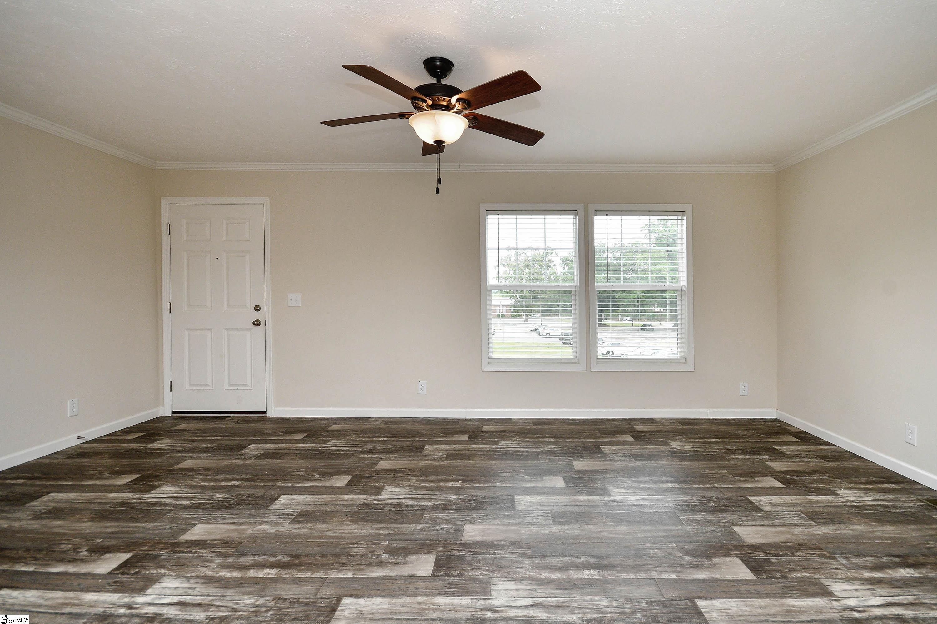 5 Charles Street Greenville, SC 29611