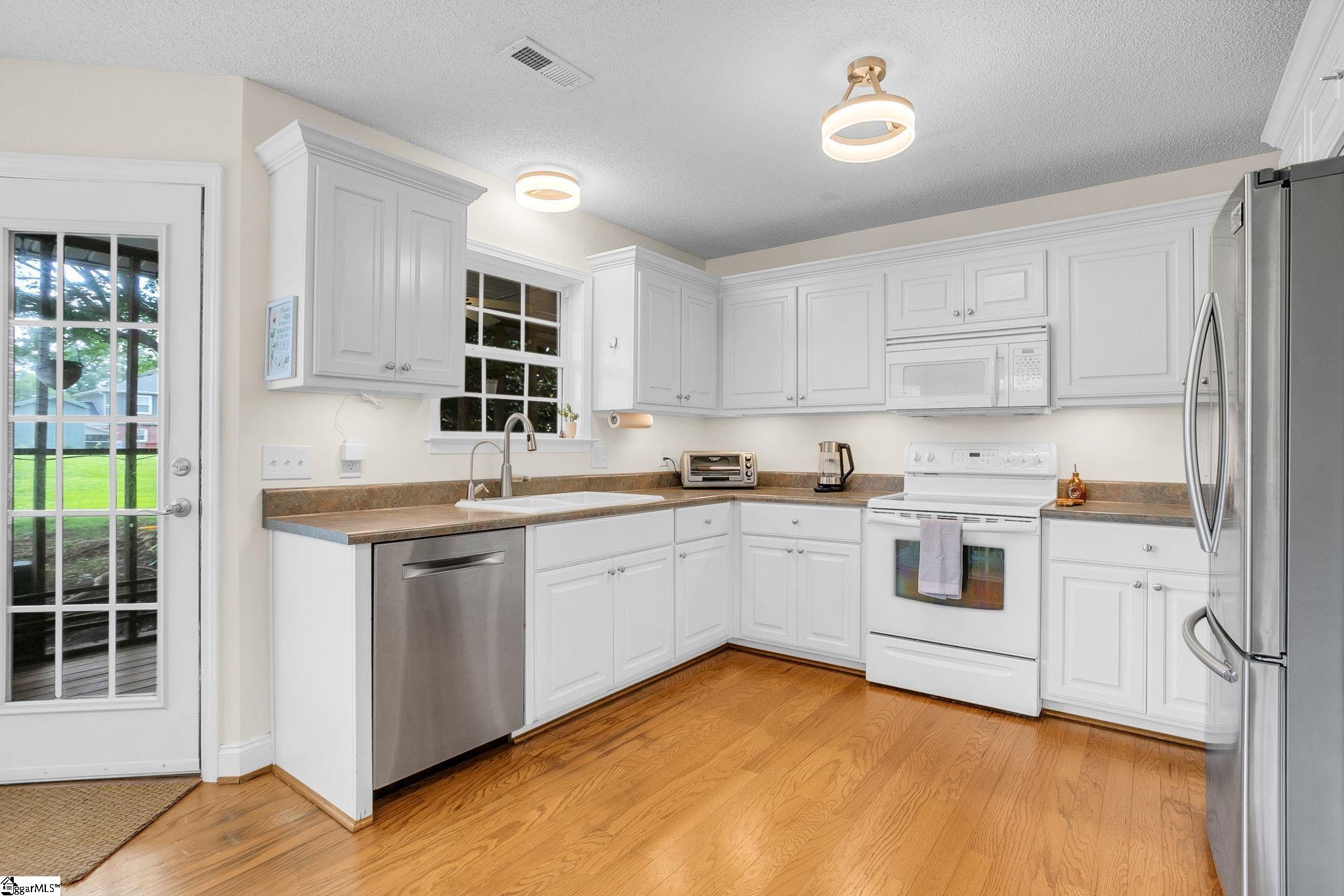 109 Runnymeade Lane Spartanburg, SC 29301