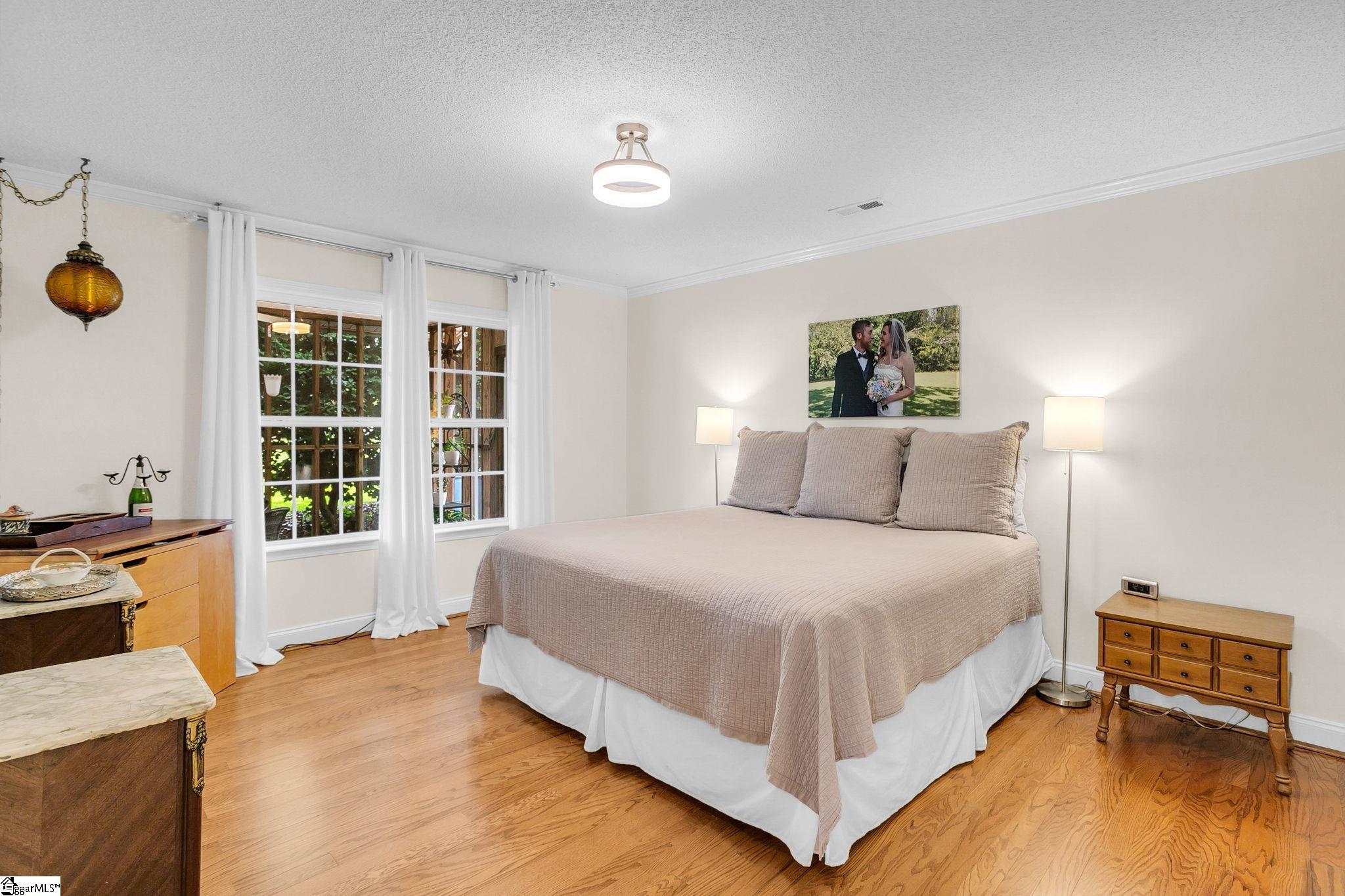 109 Runnymeade Lane Spartanburg, SC 29301