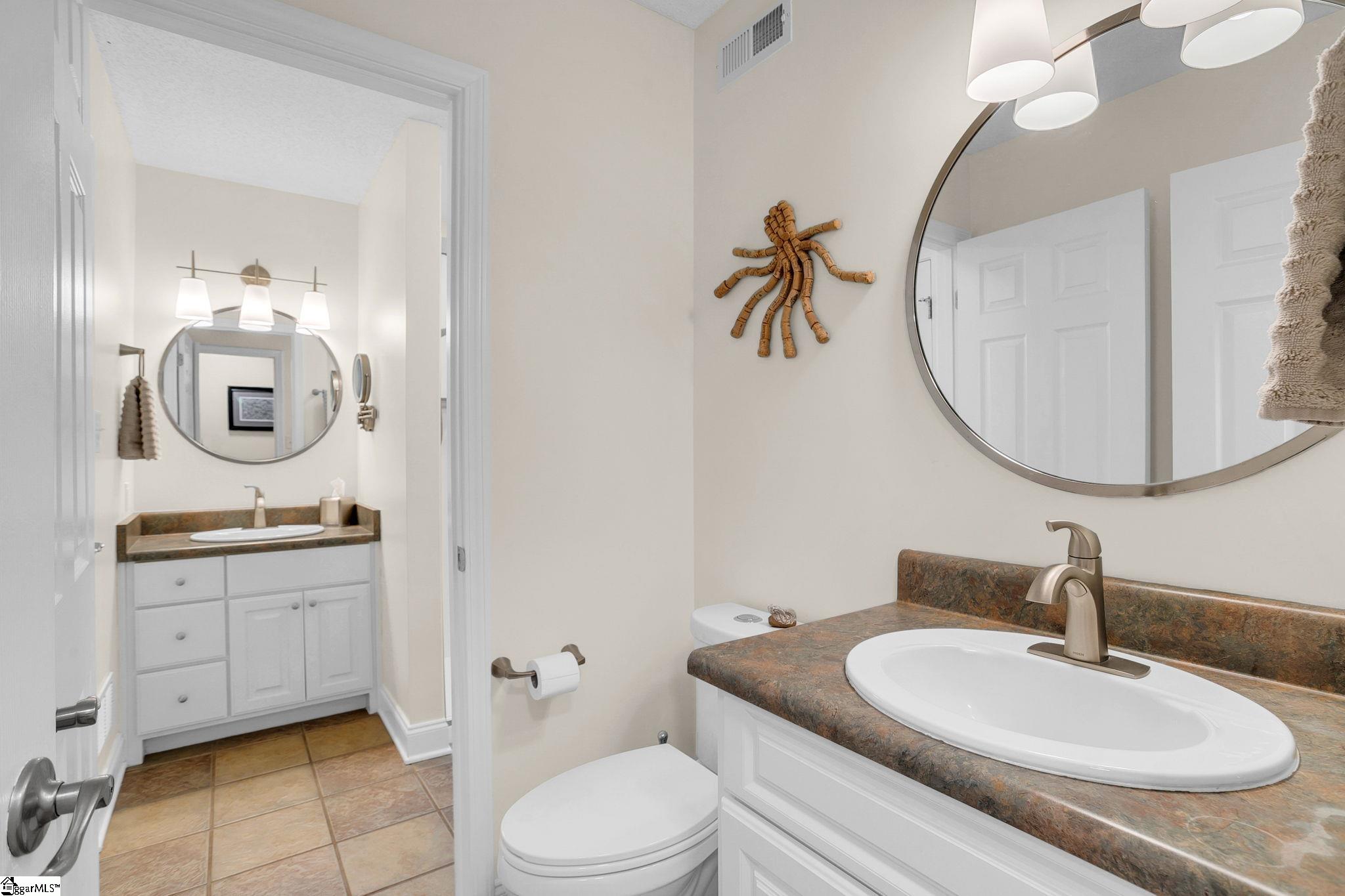 109 Runnymeade Lane Spartanburg, SC 29301